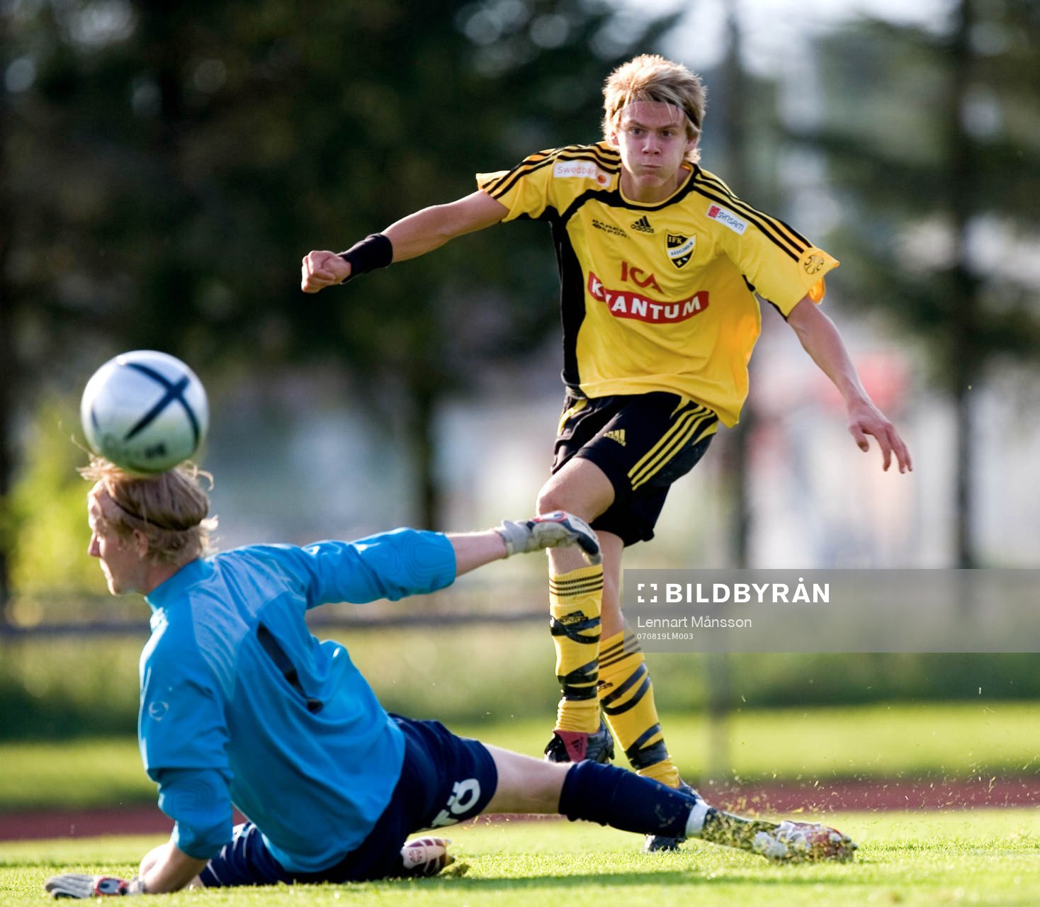 Debutant, Johan Birgersson