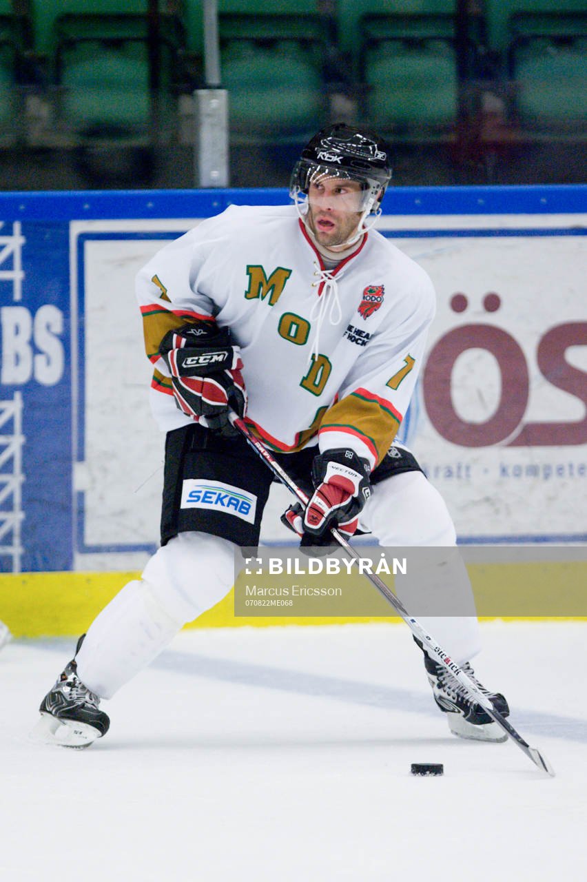 Per Hållberg, Modo