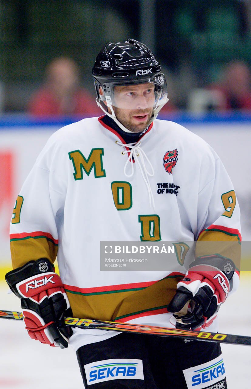 Magnus Wernblom, Modo