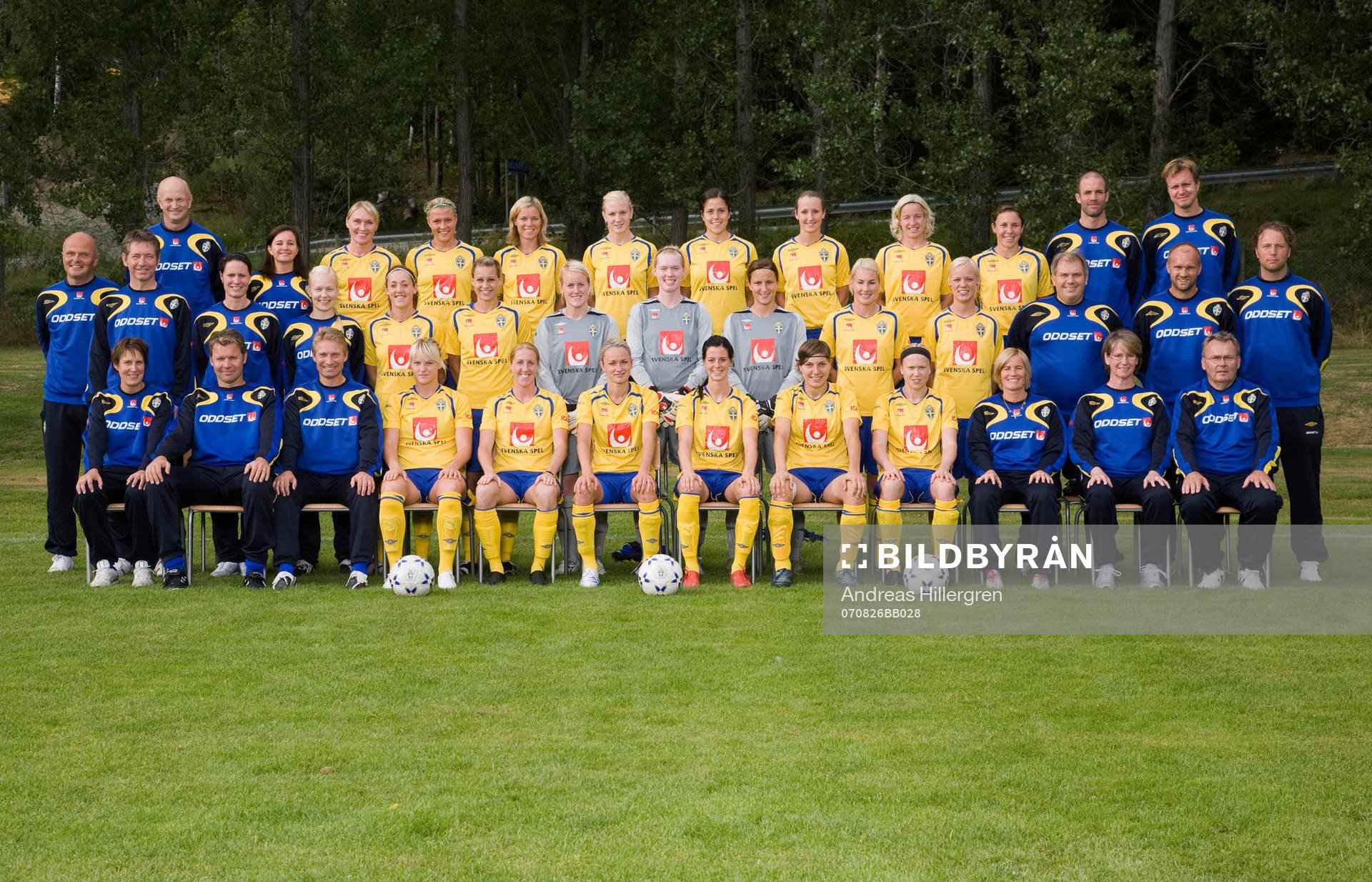 Bakre raden från vänster: Tore Lennartsson (bevakare),