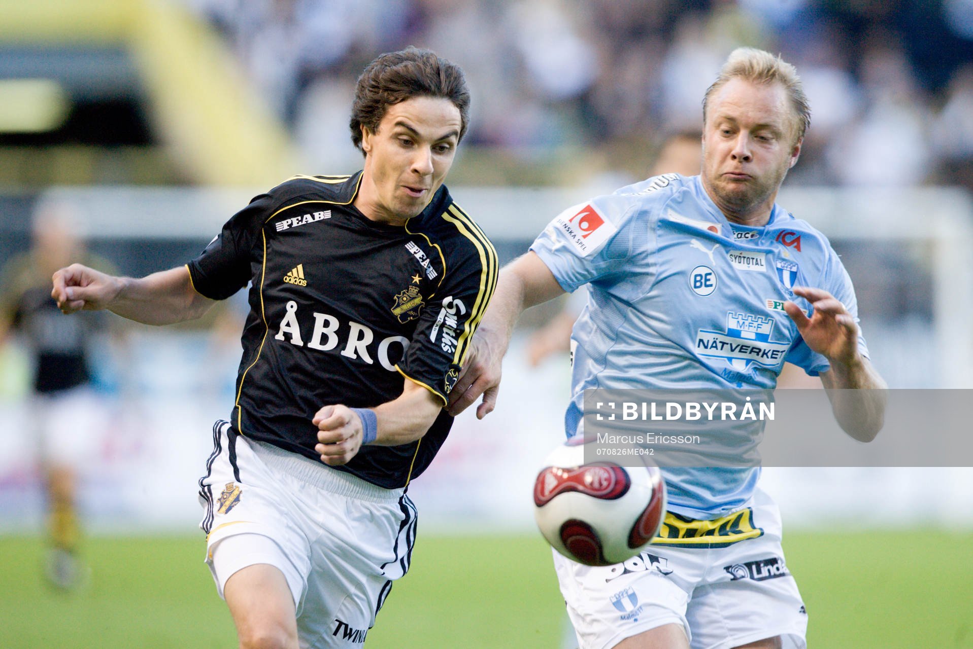Daniel Mendes, AIK, och Anders Andersson, Malmö FF