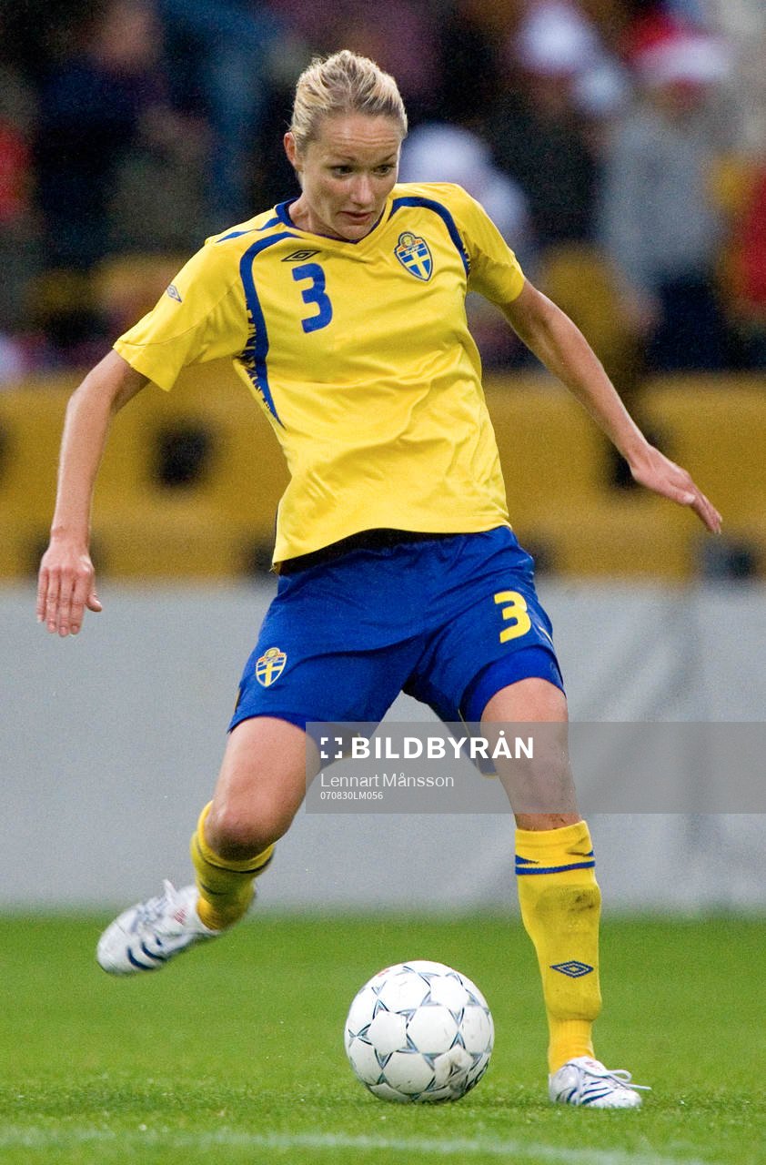 Stina Segerström, Sverige