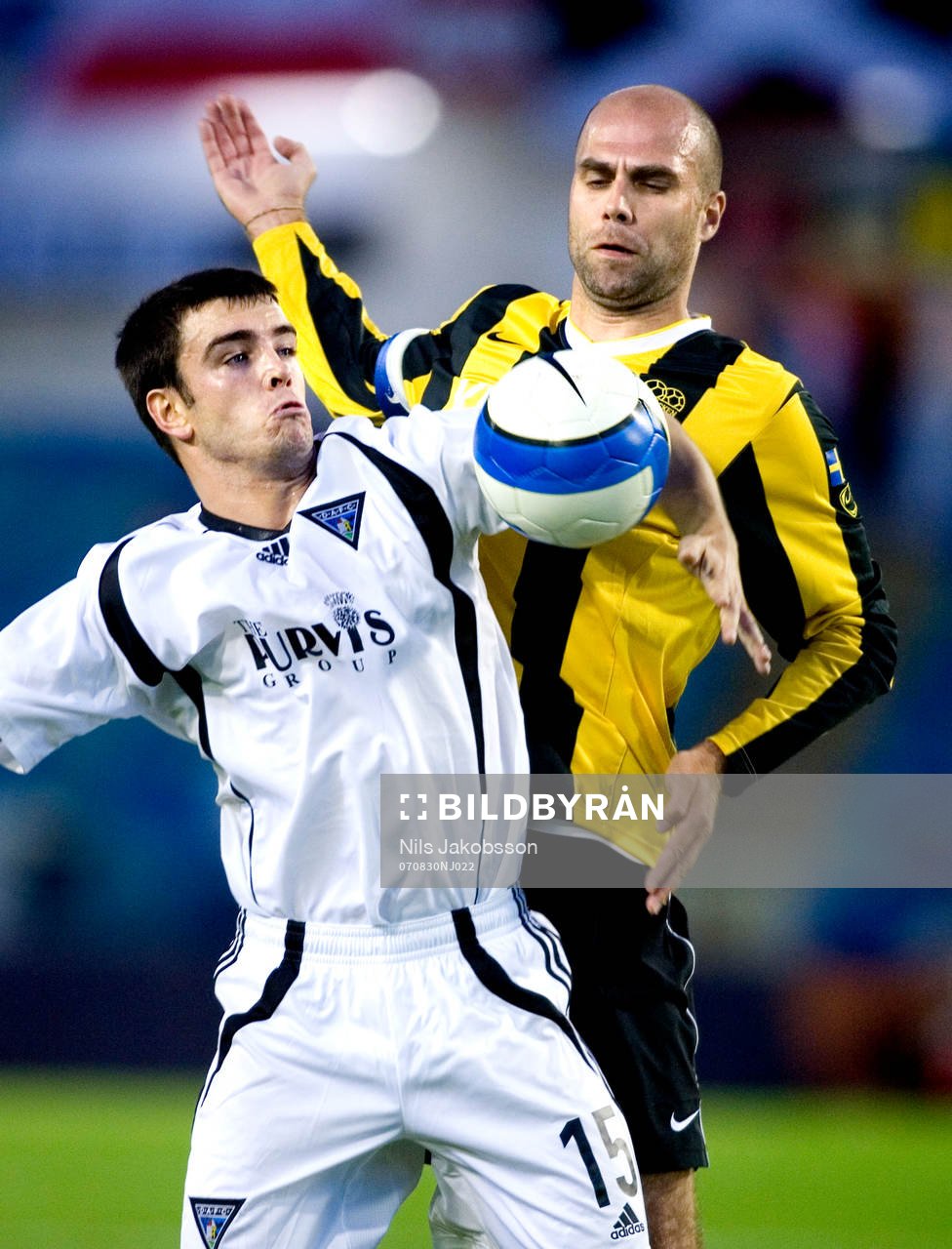 Teddy Lucic, Häcken, Owen Morrison, Dunfermline.