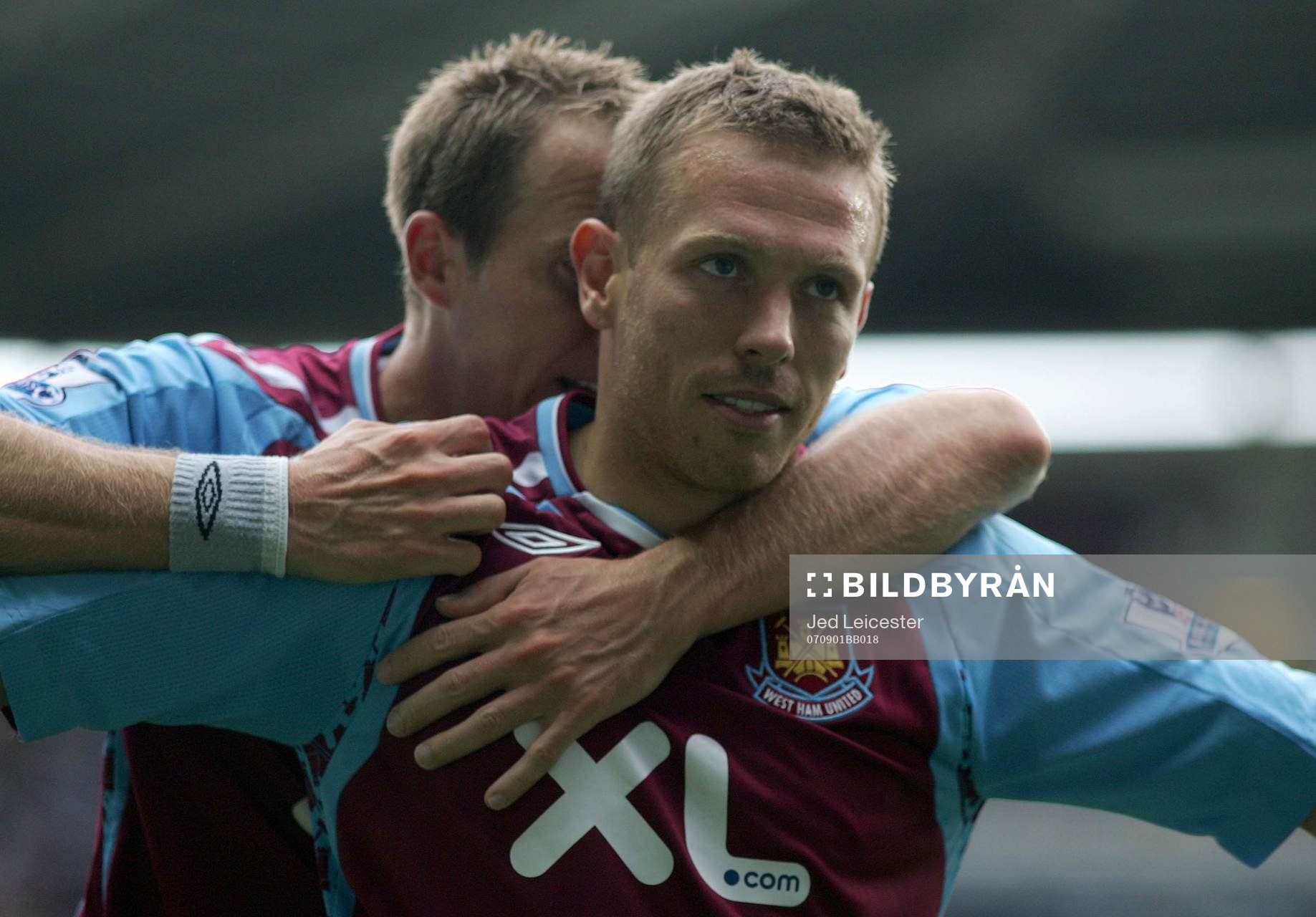  Craig Bellamy och Lee Bowyer, West Ham (Jubel)