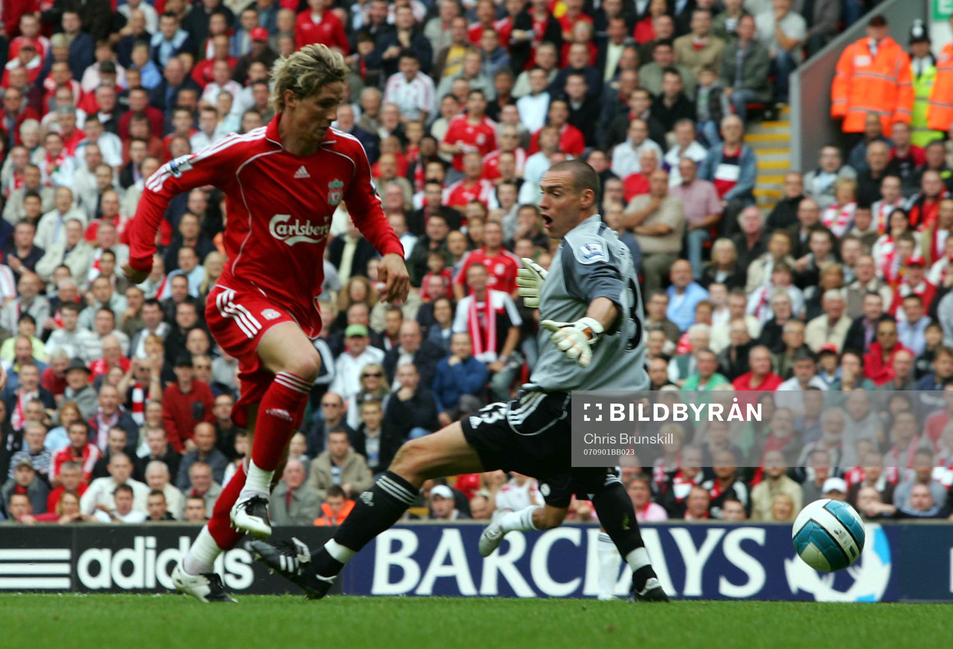 Fernando Torres. Liverpool rundar Stephen Bywater, Derby