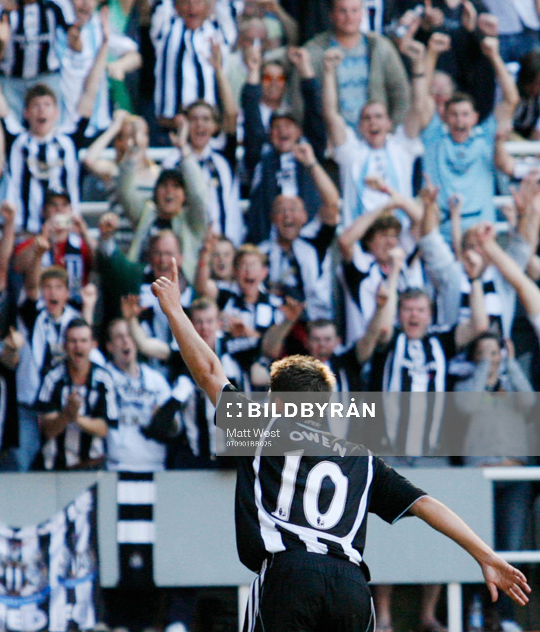 Michael Owen, Newcastle (Jubel)