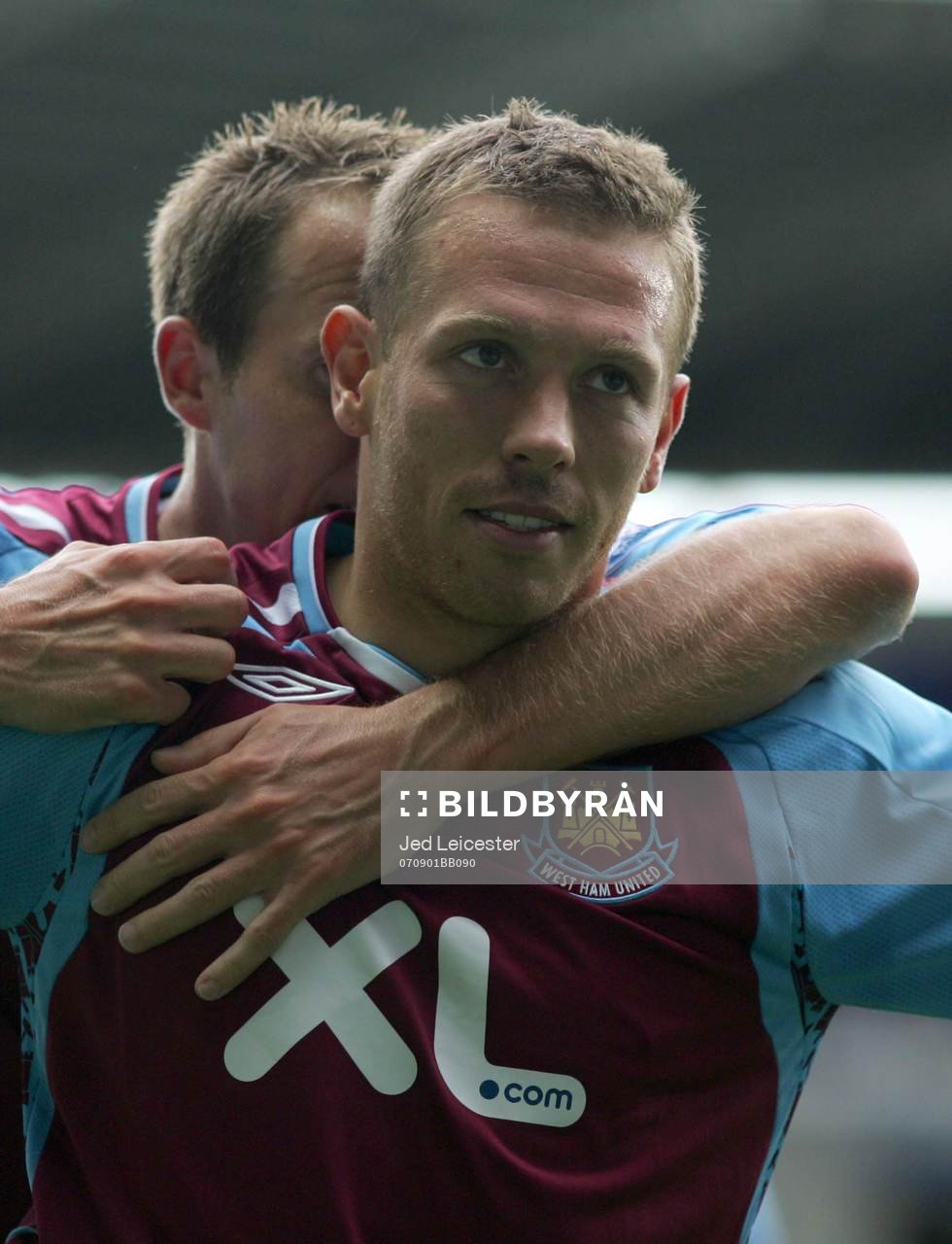 Craig Bellamy och Lee Bowyer, West Ham (Jubel)