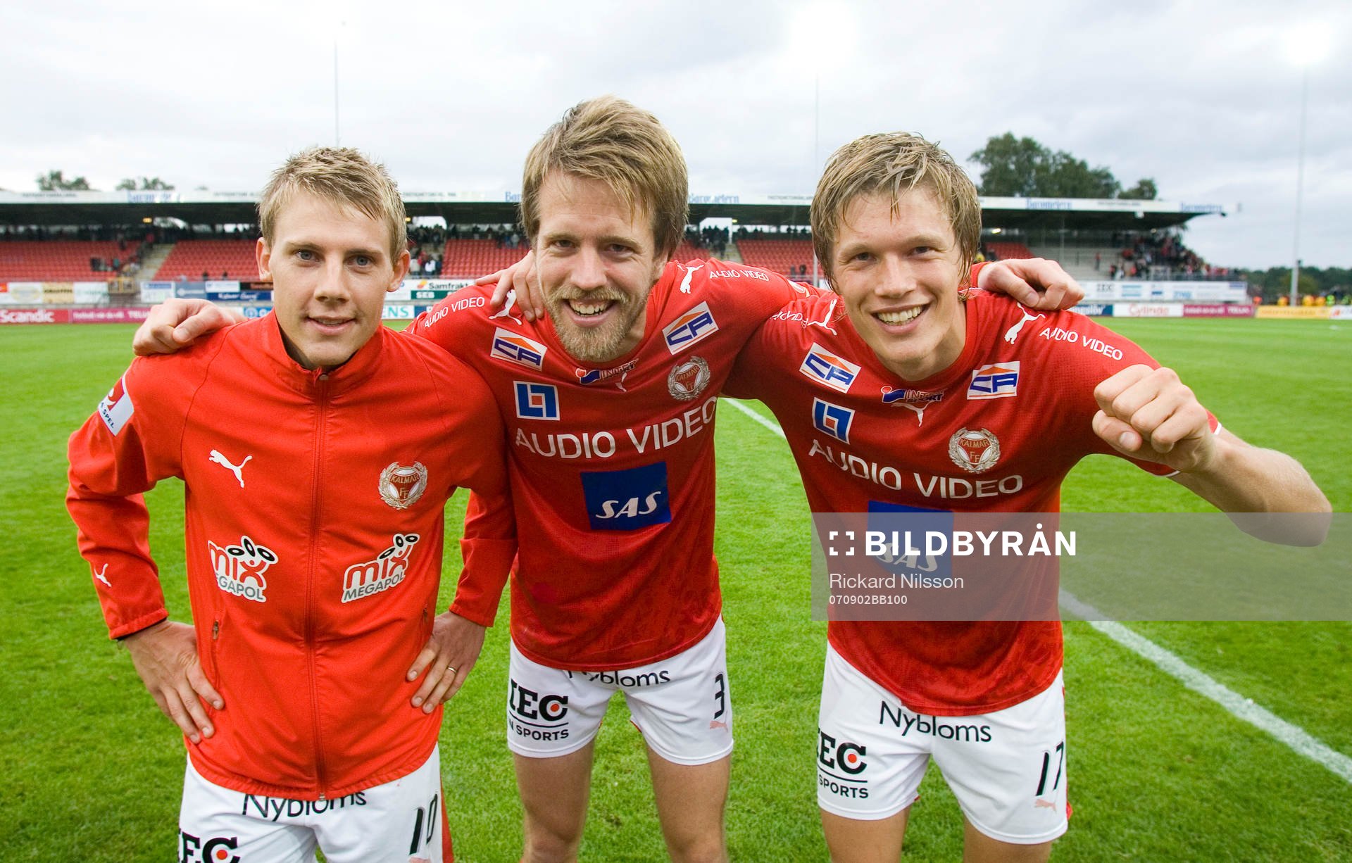  Kalmars tre målskyttar, Patrik Ingelsten, Joachim Lantz och Viktor Elm, jubel.