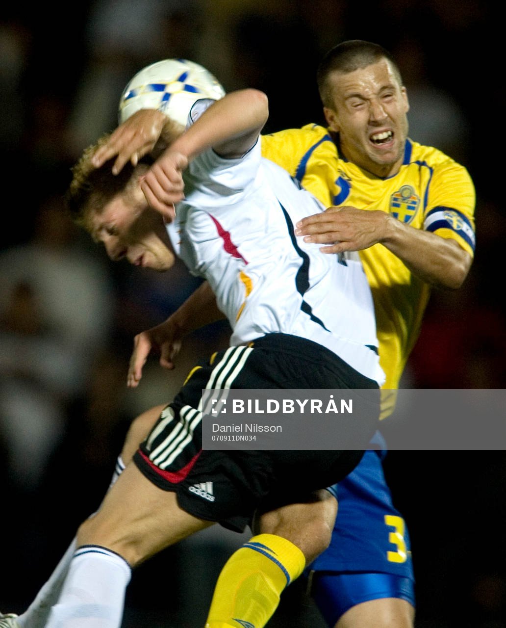 Mattias Bjärsmyr, Sverige och Rouwen Hennings, Tyskland