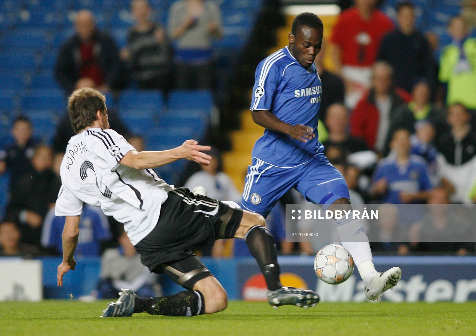 Michael Essien, Chelsea och Miika Koppinen, Rosenborg