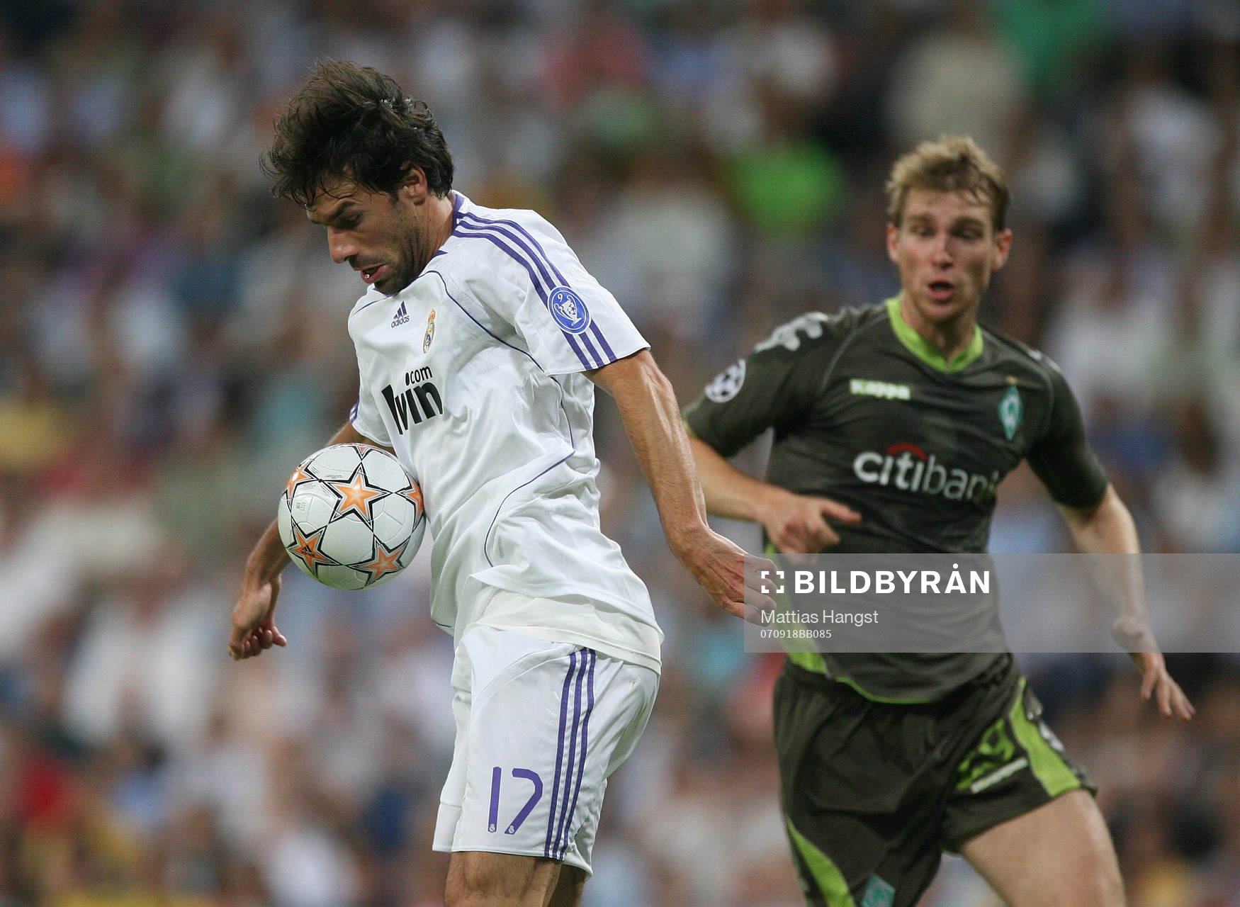 Ruud van Nistelrooy, Madrid och Per Mertesacker, Bremen