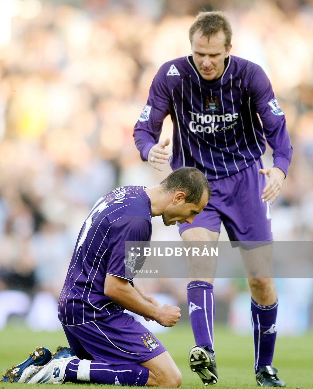 Martin Petrov och Dietmar Hamann, jubel