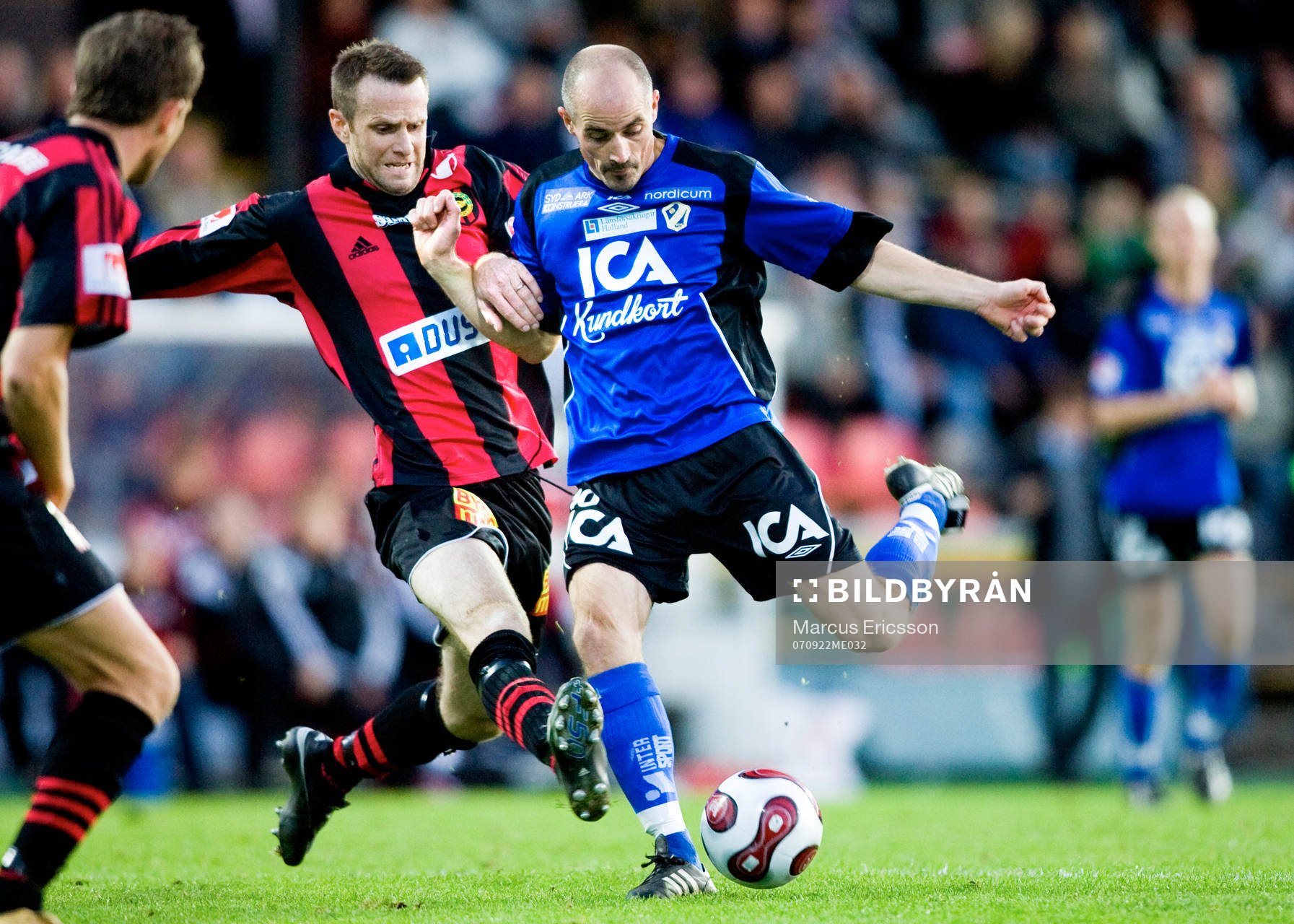 Magnus Arvidsson, Halmstad, provar skott