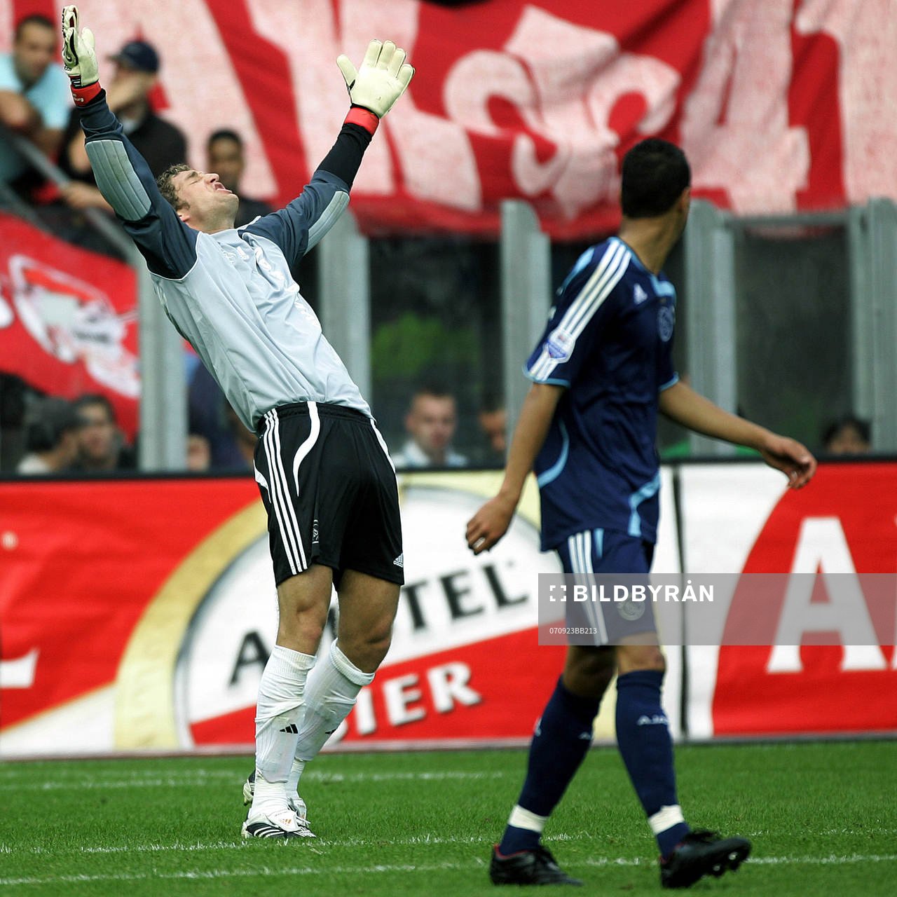  Maarten Stekelenburg, målvakt, Ajax. Glädje. Jubel.