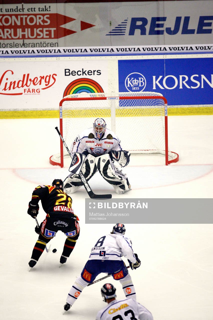 Pavel Brendl,Brynäs ensam med målvakten