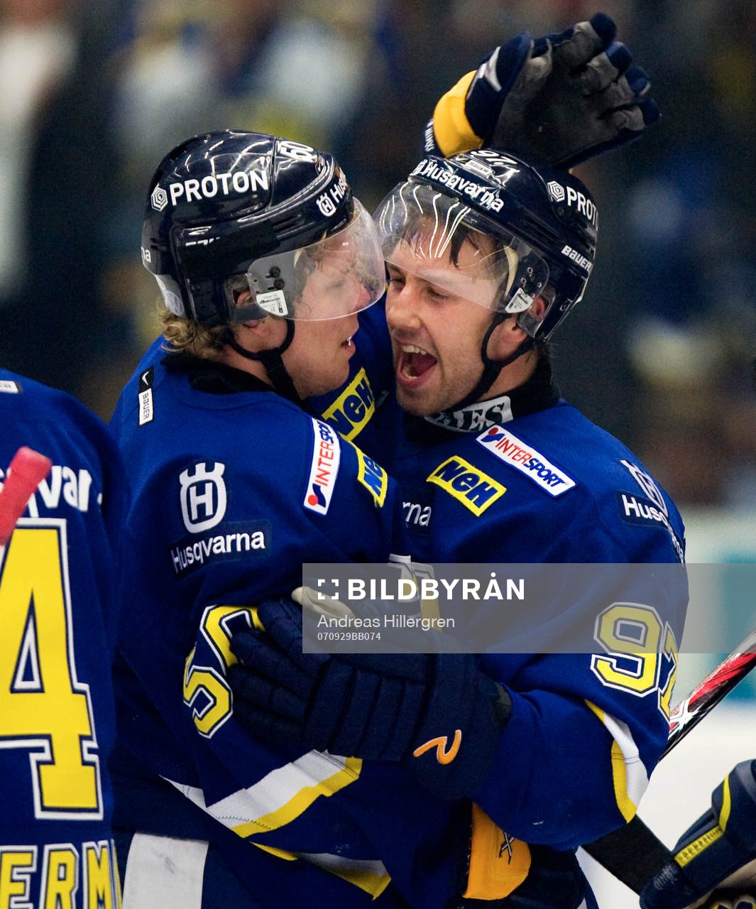 Per Ledin, HV71 och Andreas Jämtin, HV71, jubel