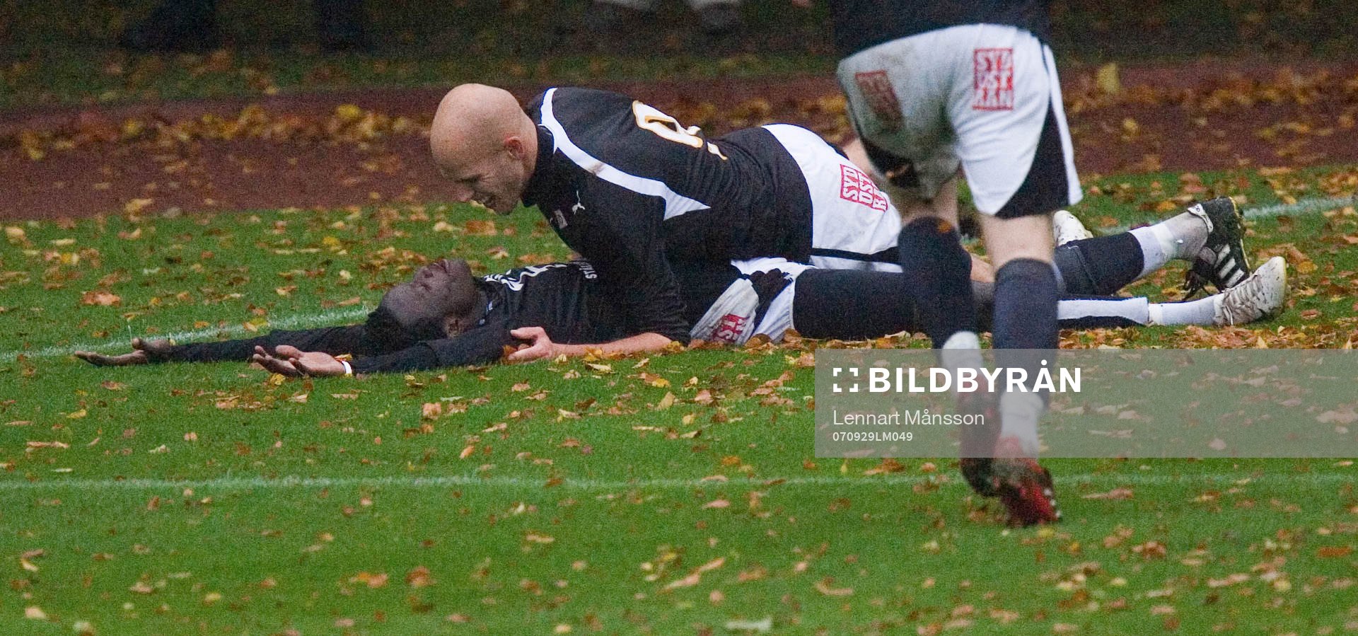 4-3, Abiola i slutminuterna och han grattas av Peter
