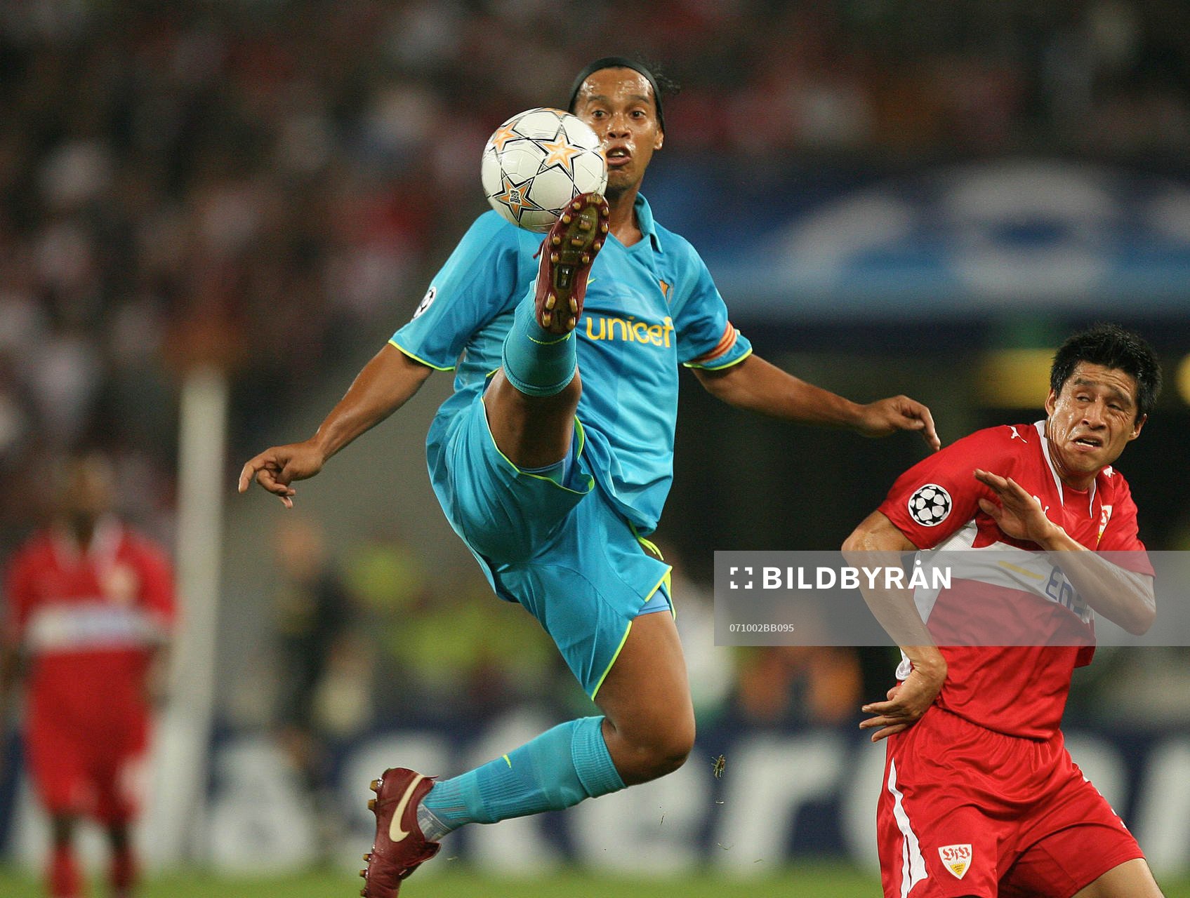   Ricardo Osorio, Stuttgart och Ronaldinho, Barcelona