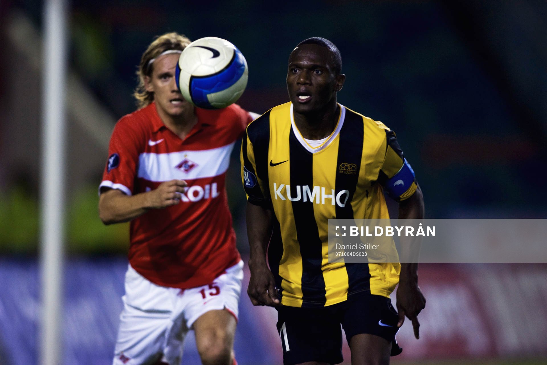 Robert Mambo Mumba, Häcken