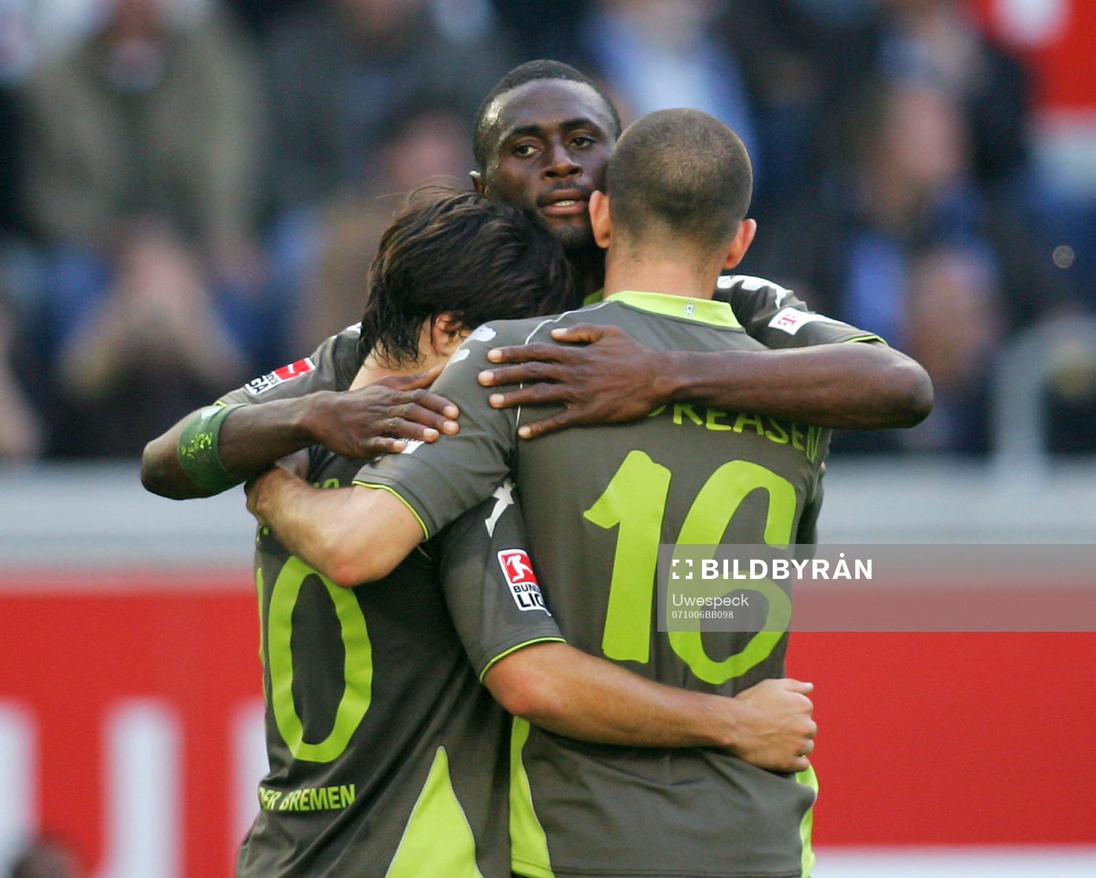 Diego, Boubacar Sanogo och Leon Andreasen, Bremen, jubel