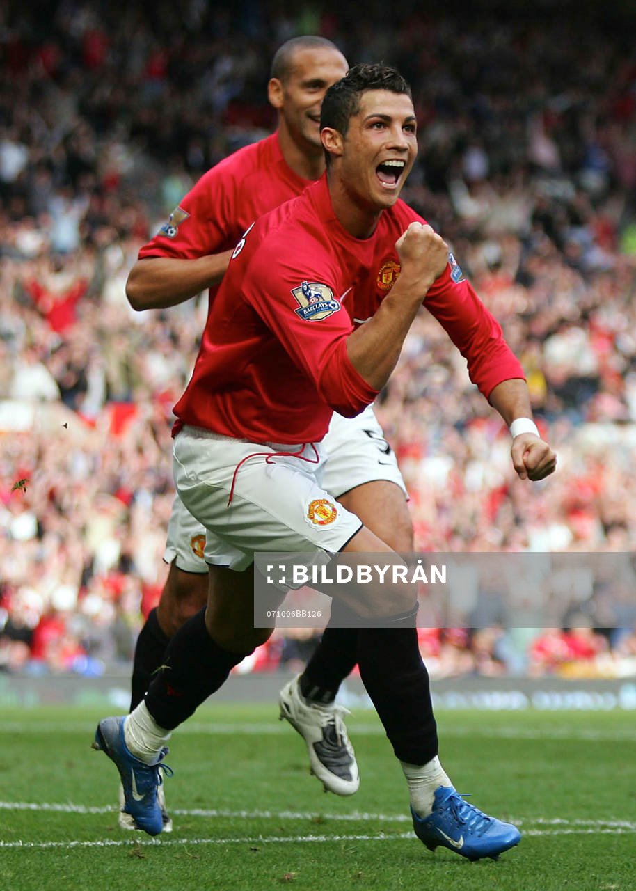  Cristiano Ronaldo, Manchester, jubel efter sitt andra mål. 