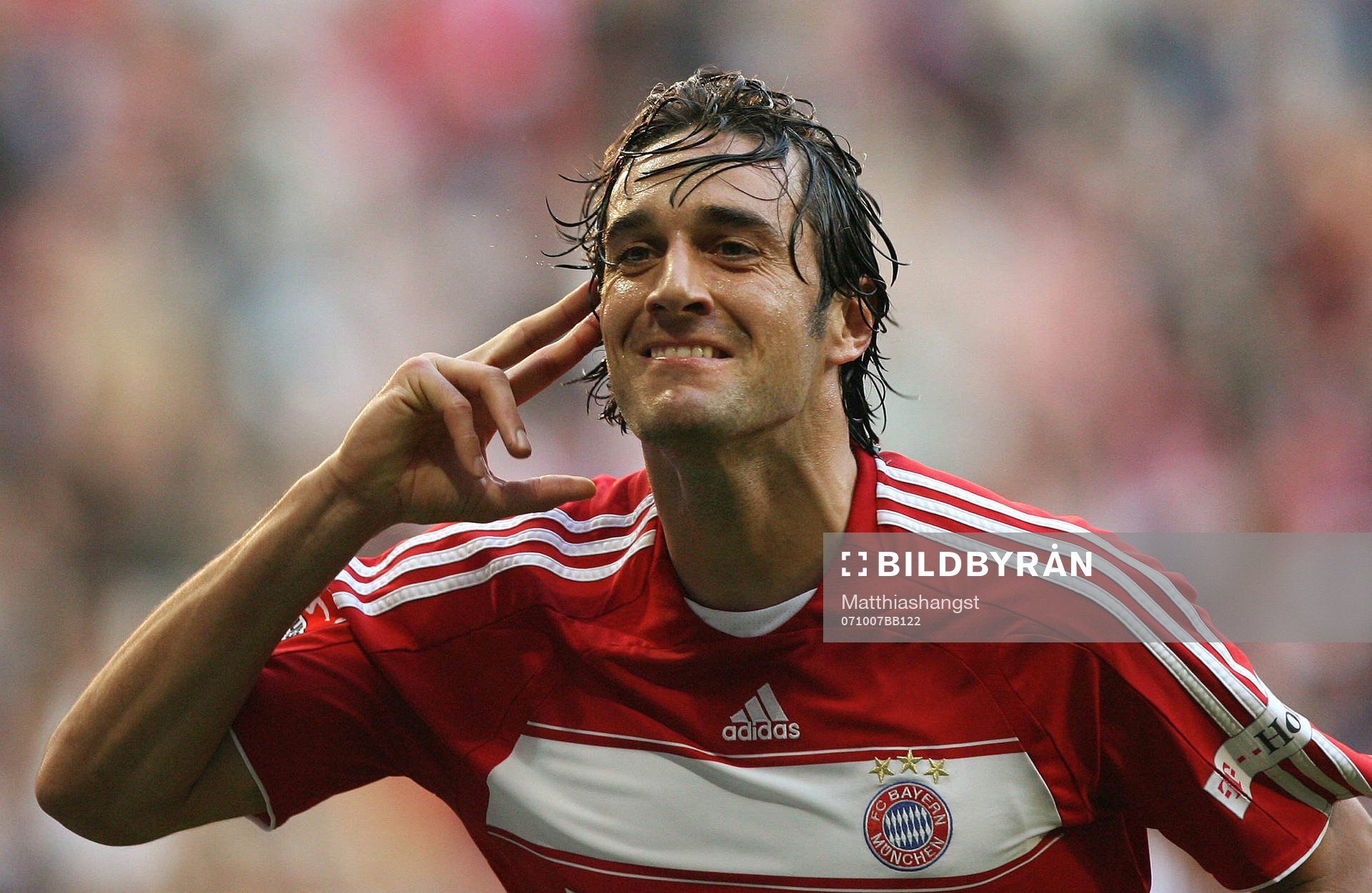Luca Toni, Bayern, jubel