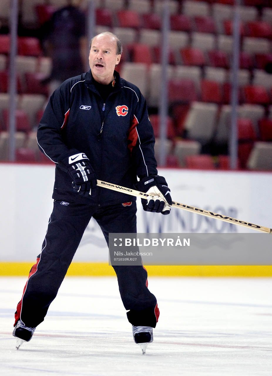 Demontränaren Mike Keenan, tränare, coach
