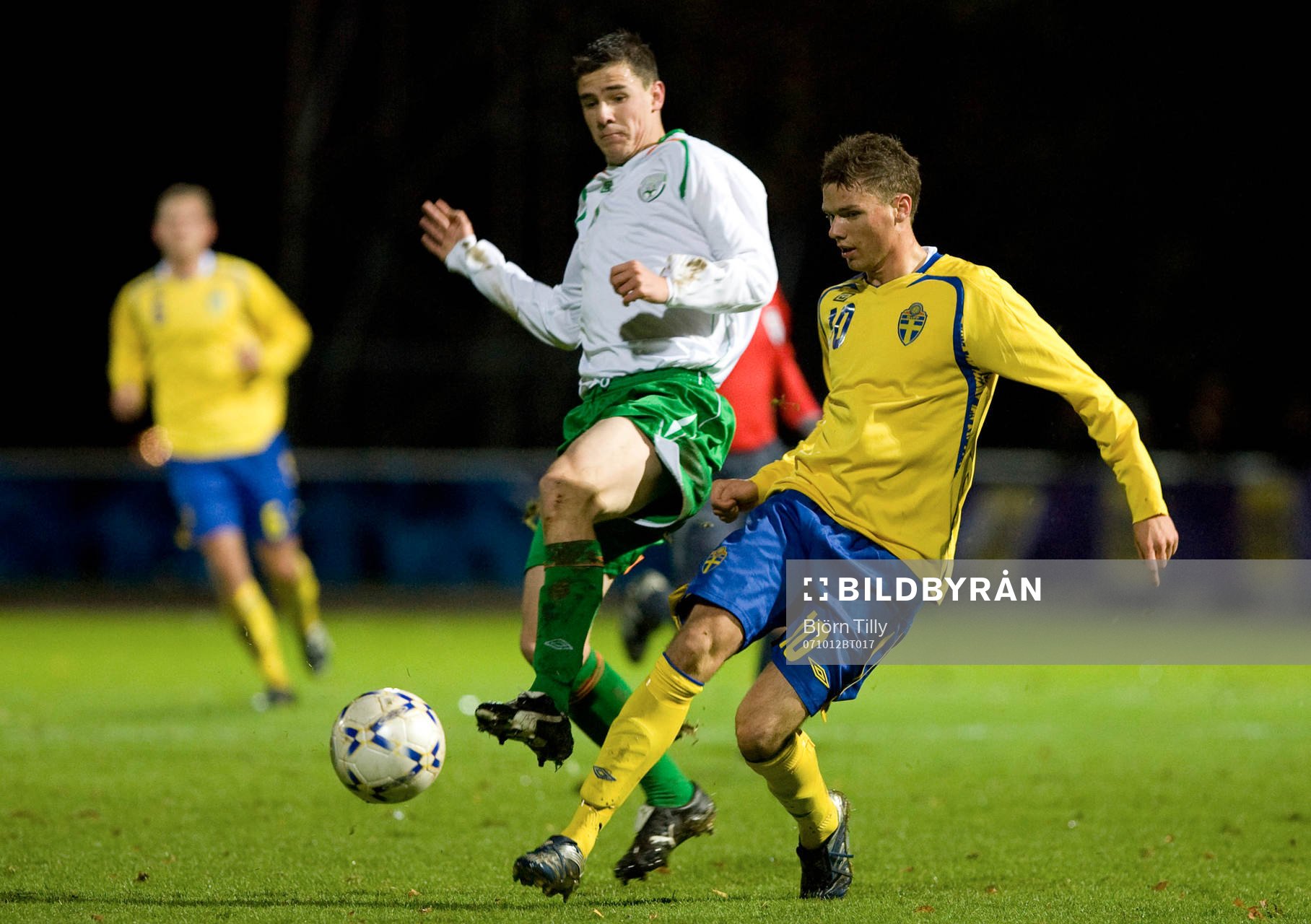 Owen Garvan, Irland och Marcus Berg, Sverige