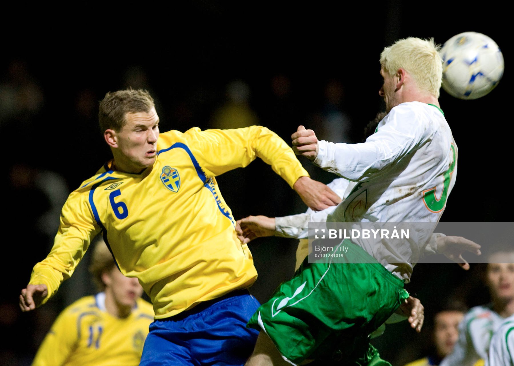 Robert Åhman Persson, Sverige och Stephen O’Halloran,