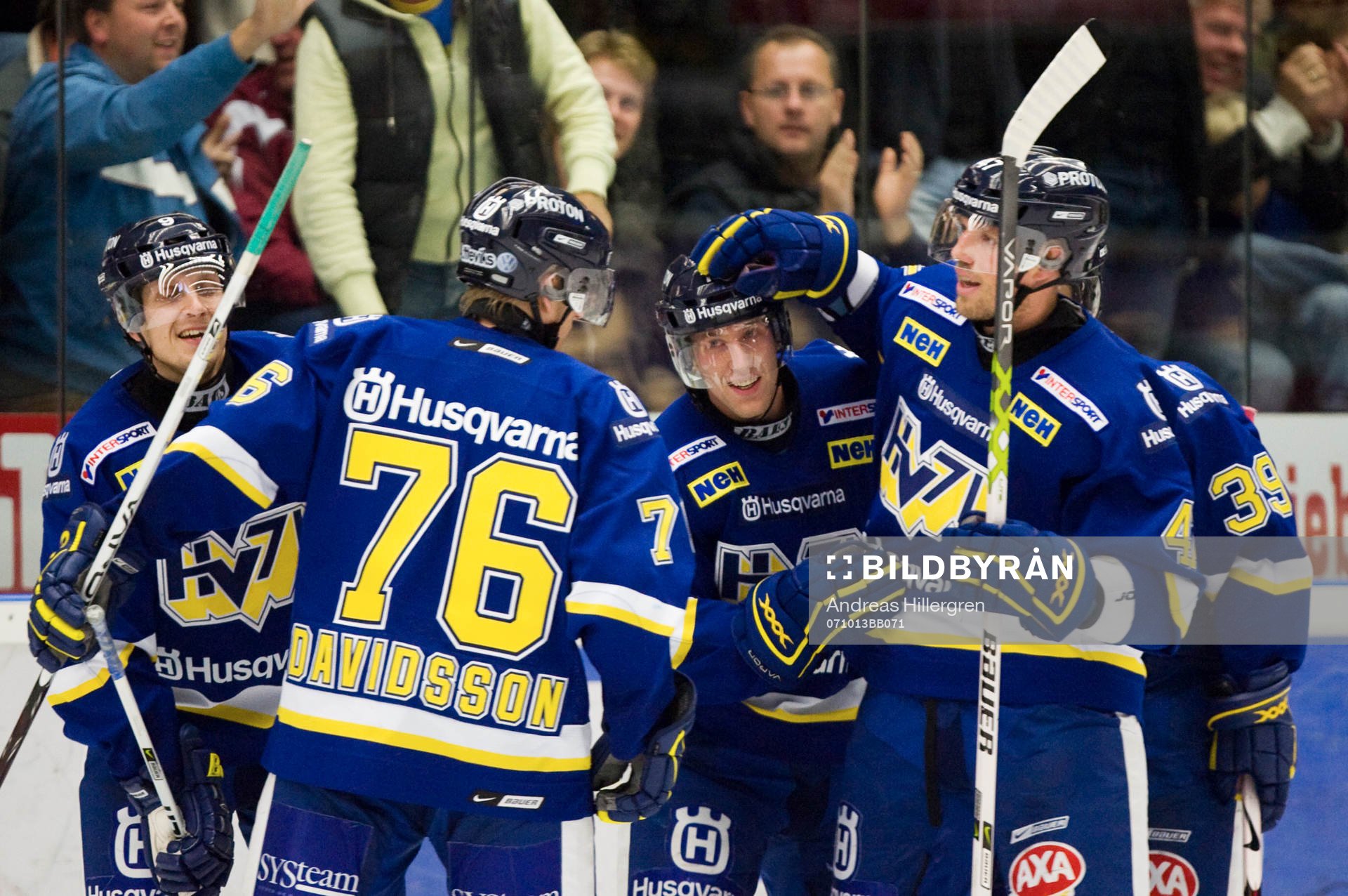 mål av Martin Thörnberg, Johan Davidsson, Lance Ward,