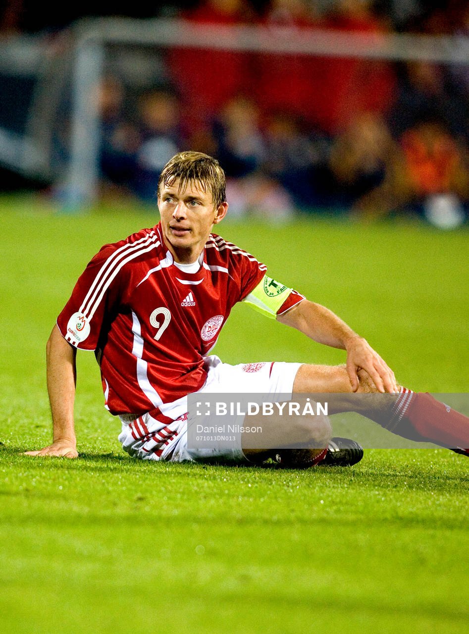 Fotboll, EM-kval, Jon Dahl Tomasson, Danmark