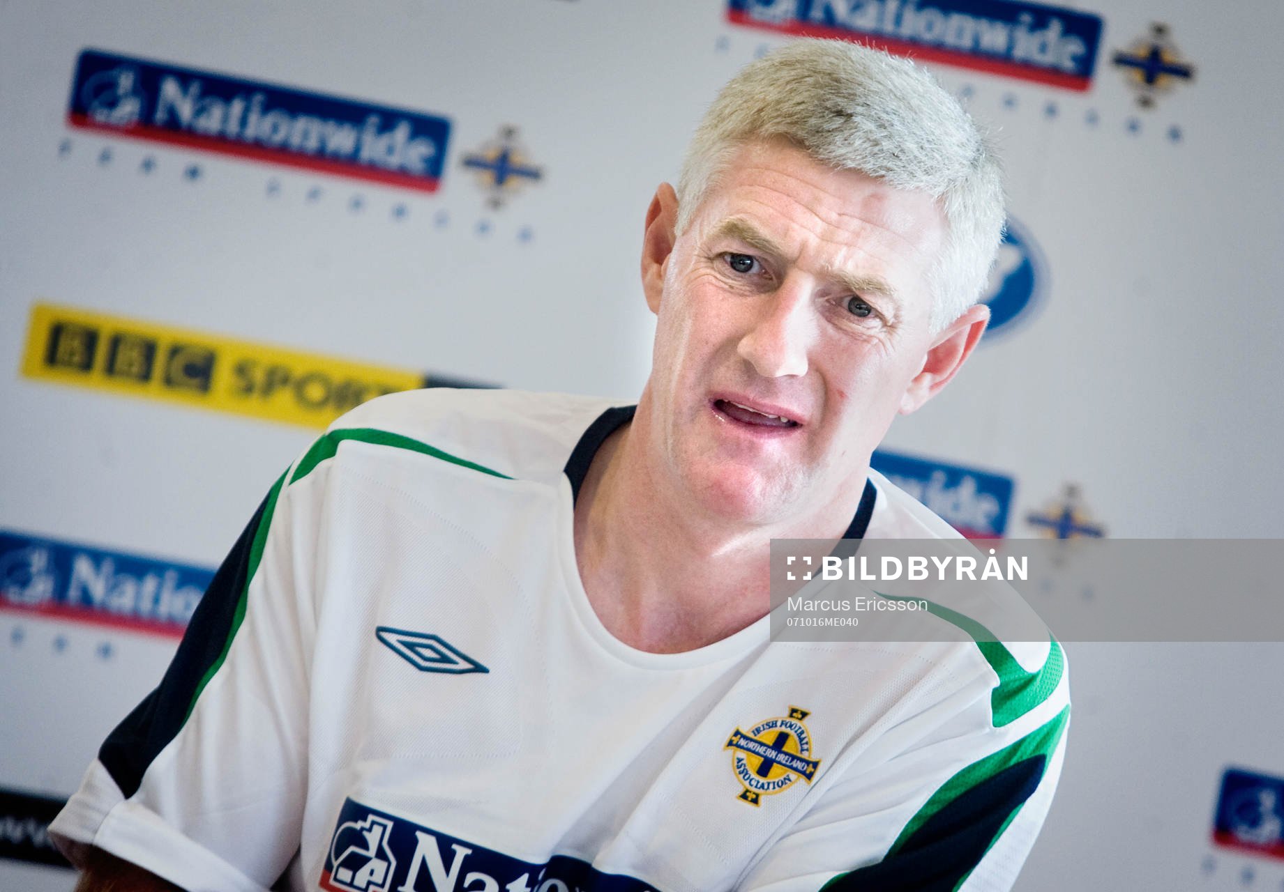 Nigel Worthington, Förbundskapten