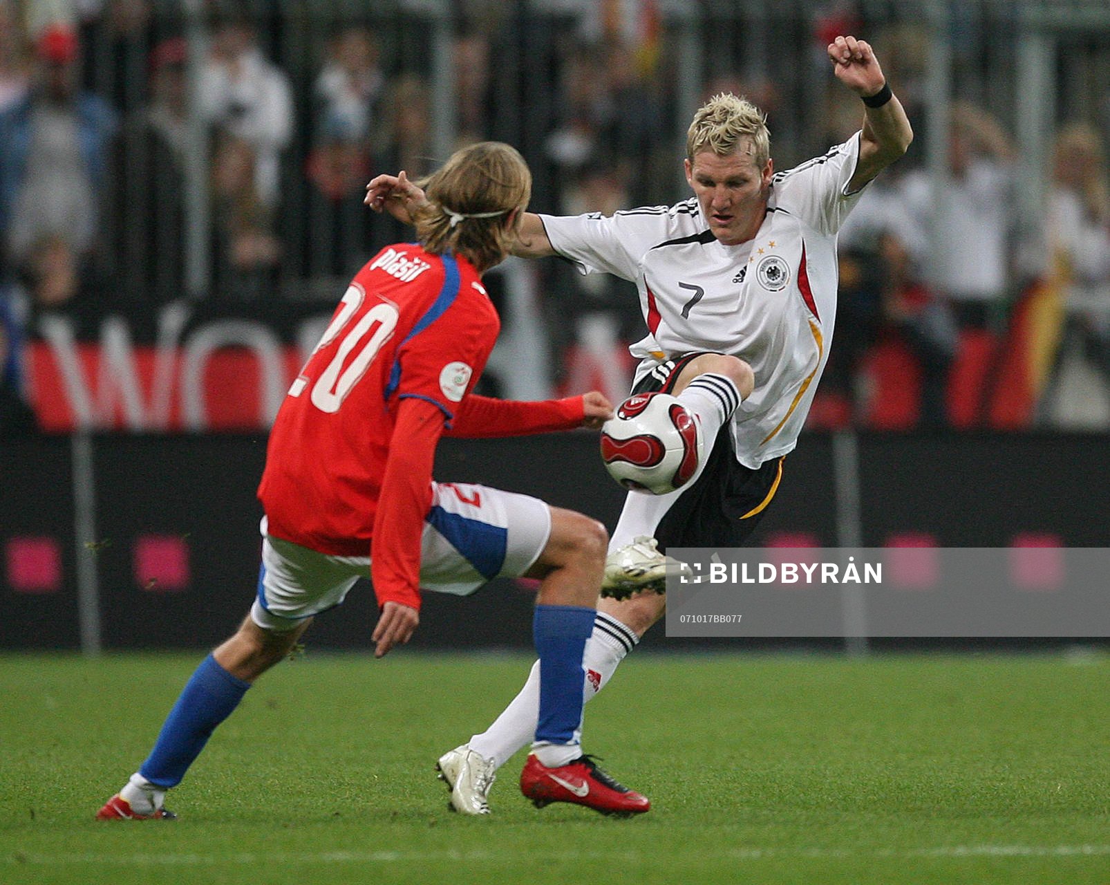 Jaroslav Plasil och Bastian Schweinsteiger