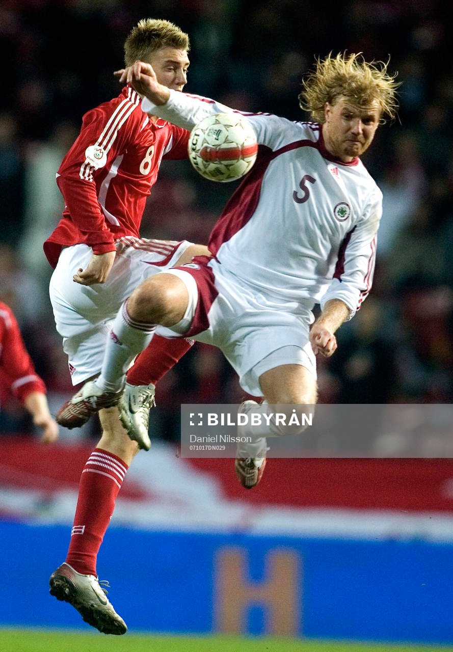 Nicklas Nendtner, Danmark och Juris Laizans, Lettland