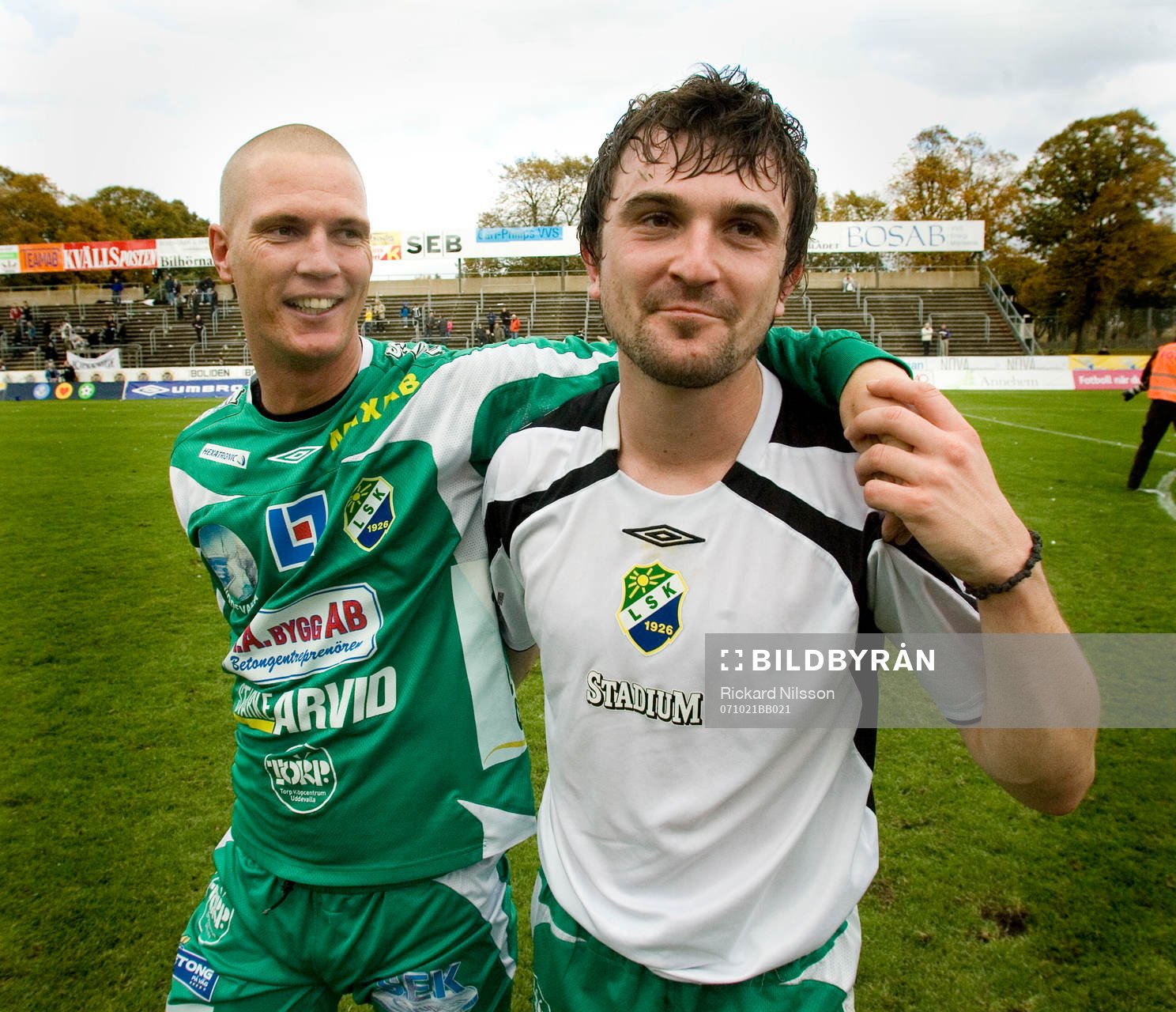 Jon Stockhaus och Aleksander Kitic, jubel