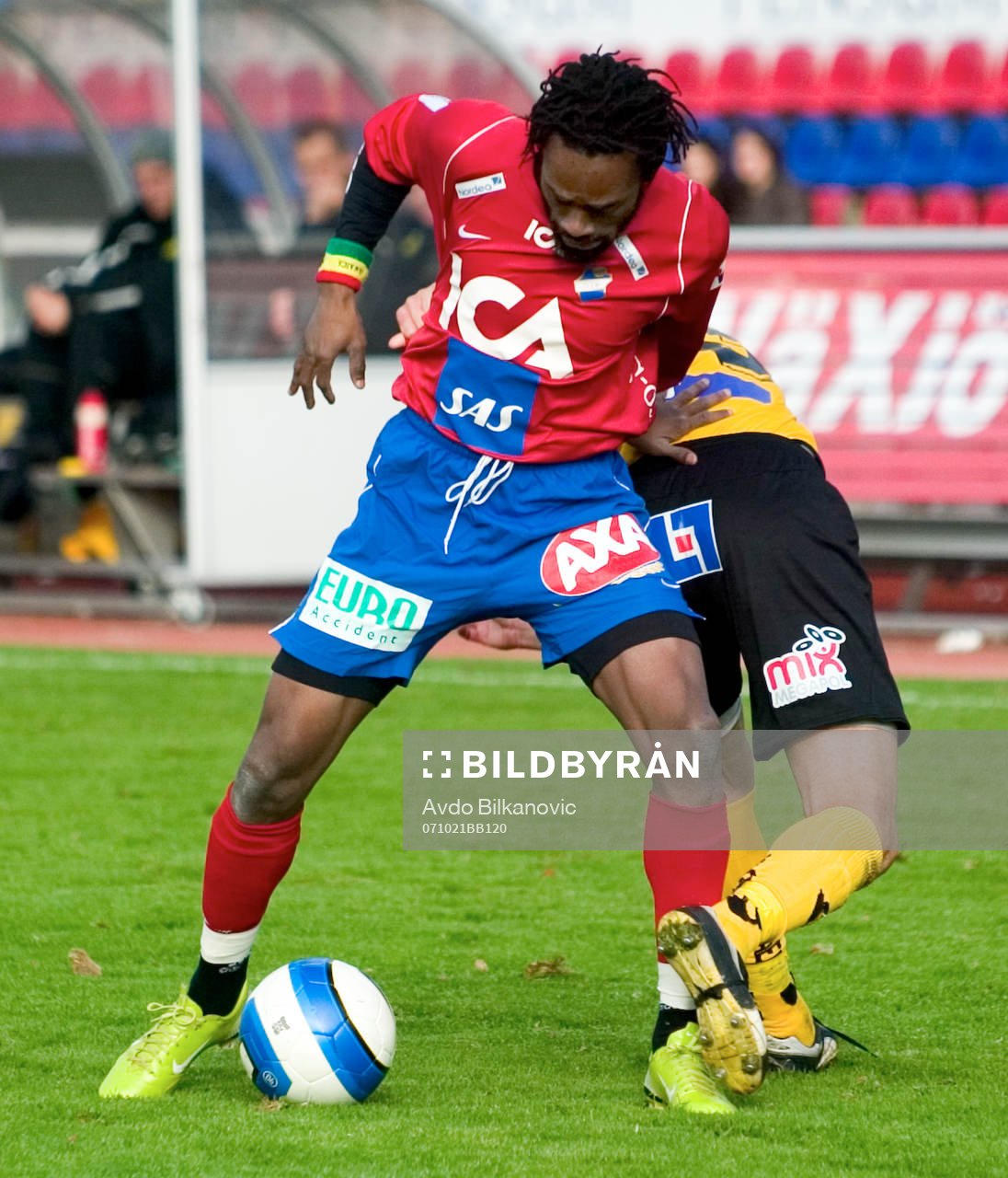 Teofore Bennett, Öster