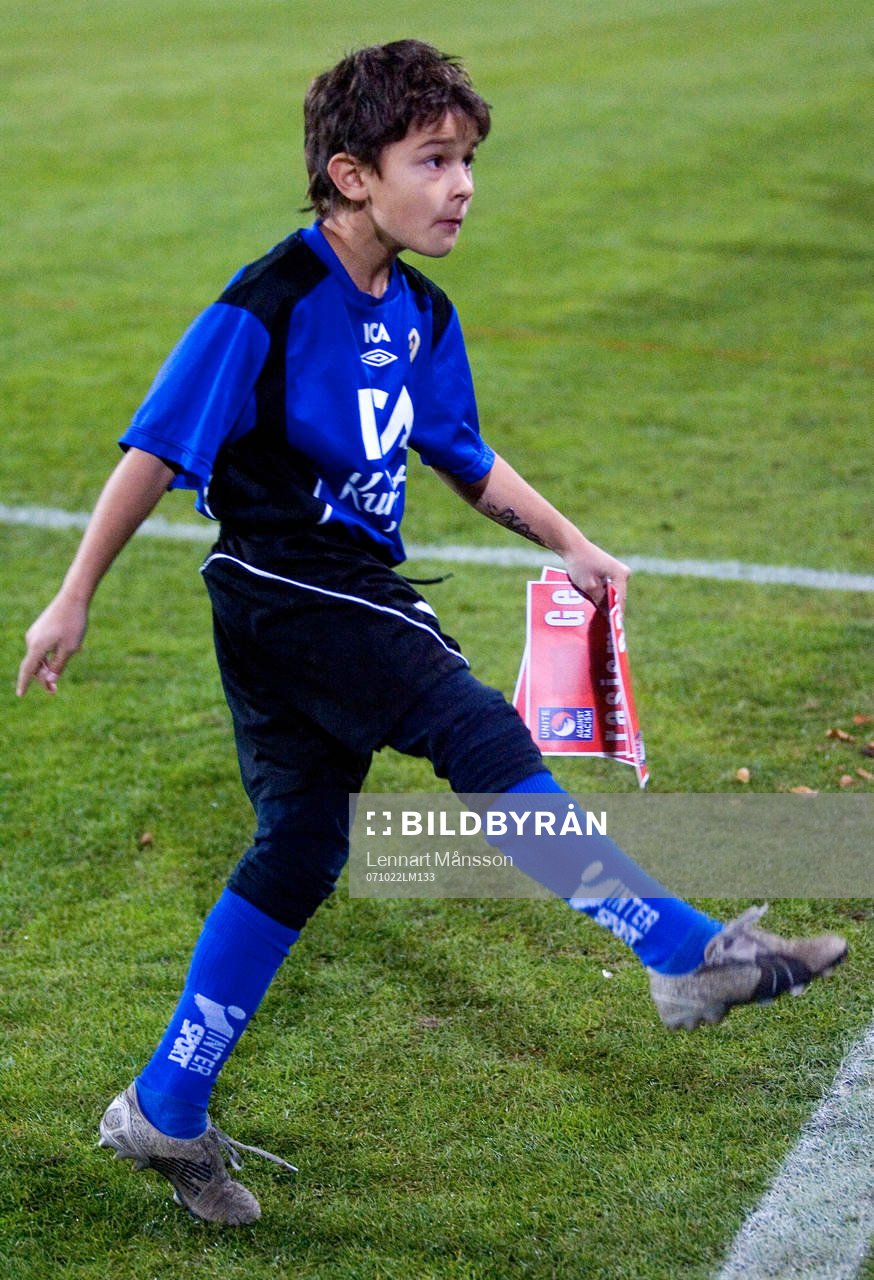 Kampanjen Ge rasismen rött kort
