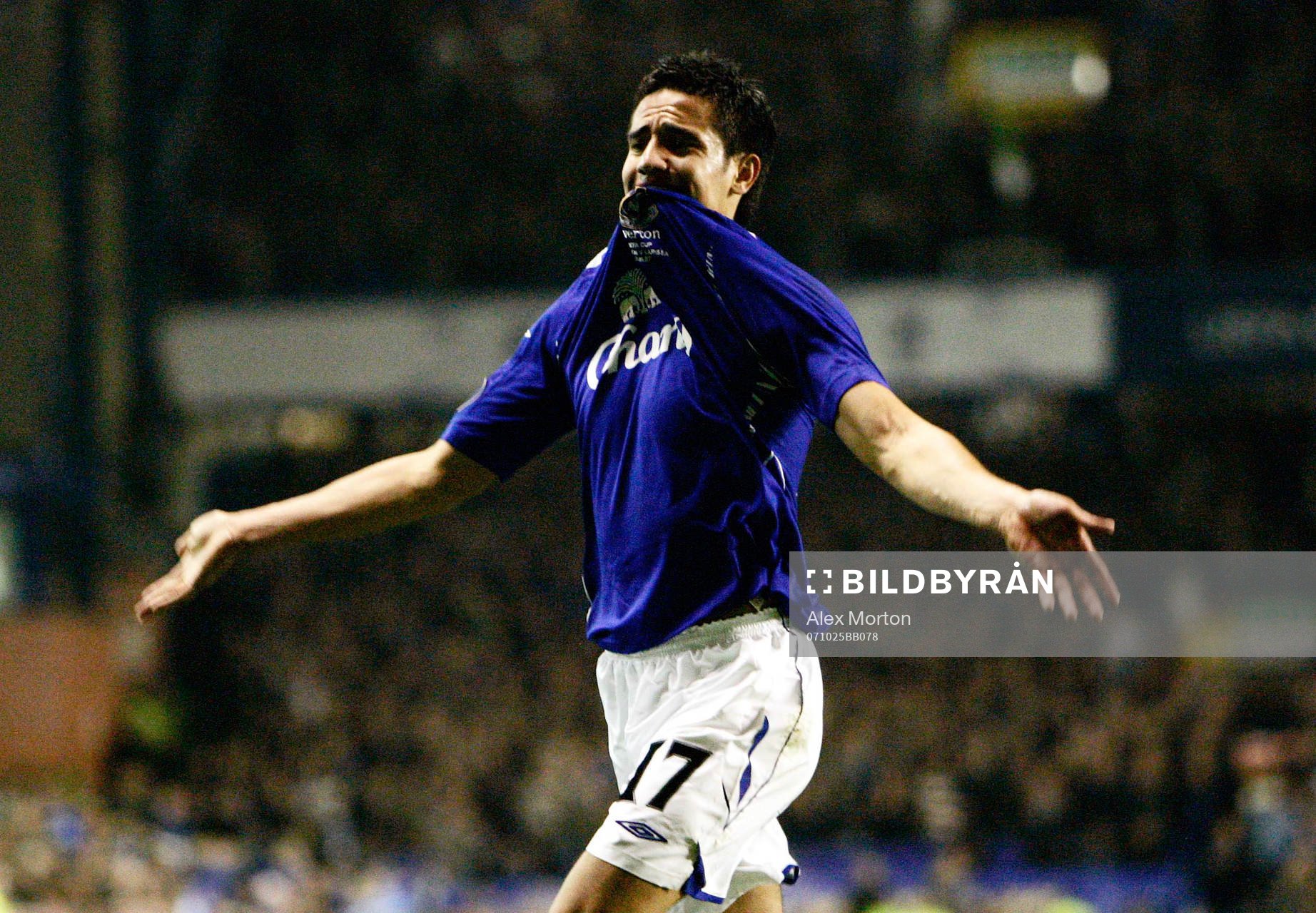 Tim Cahill, Everton, jubel