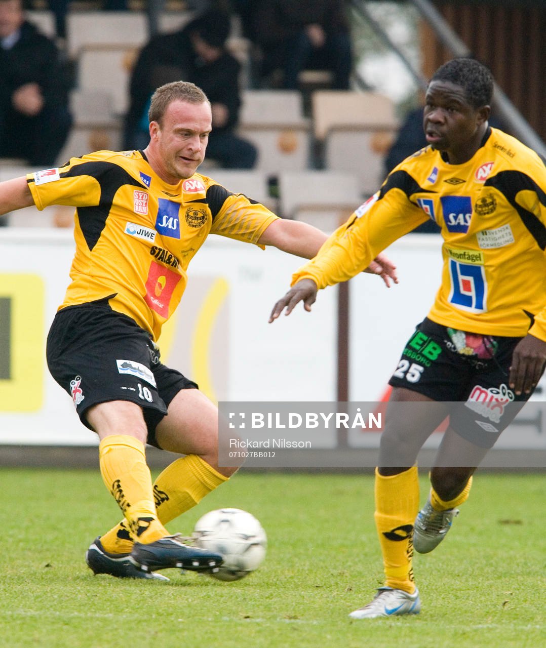 Marcus Ekenberg och Patrick Osiako