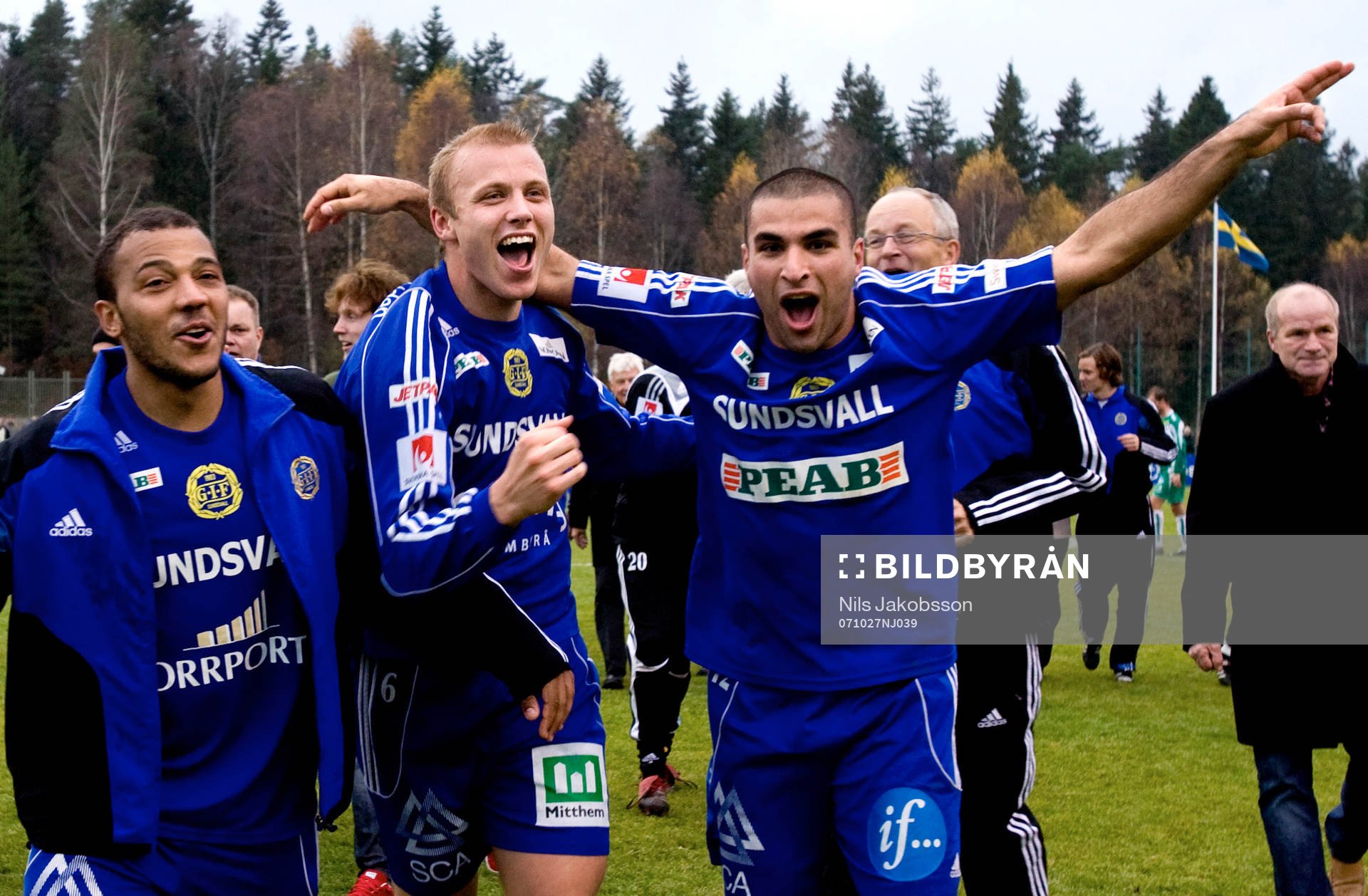  Kali Ongala, Stefan Ålander, Arash Bayat, Sundsvall, jubel.