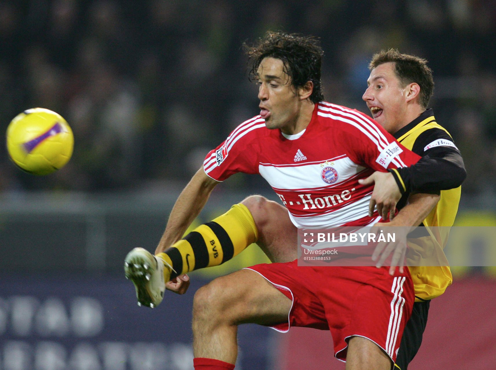   Luca Toni och Markus Brzenska 