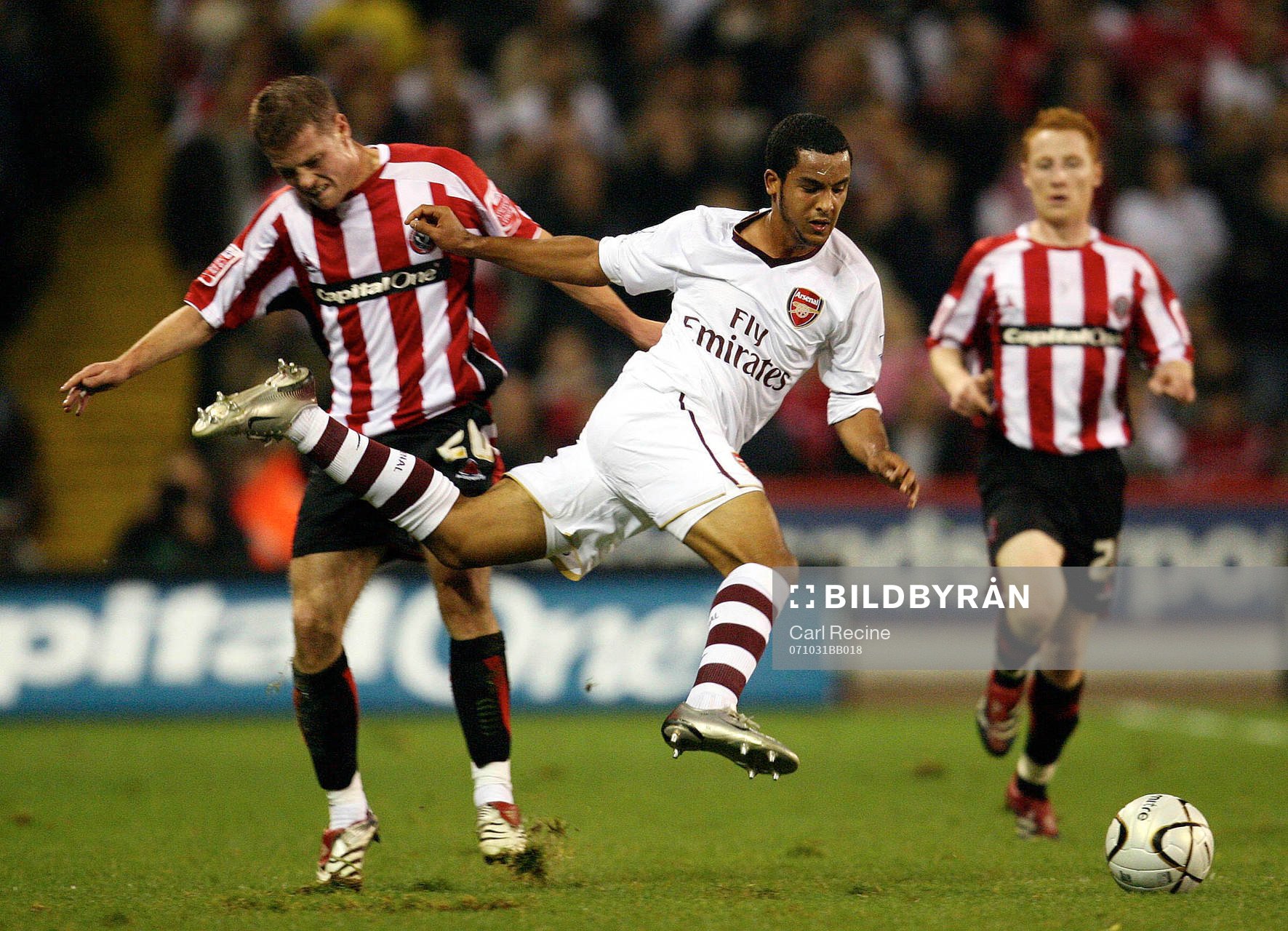 Theo Walcott, Arsenal och Chris Armstrong, Sheffield