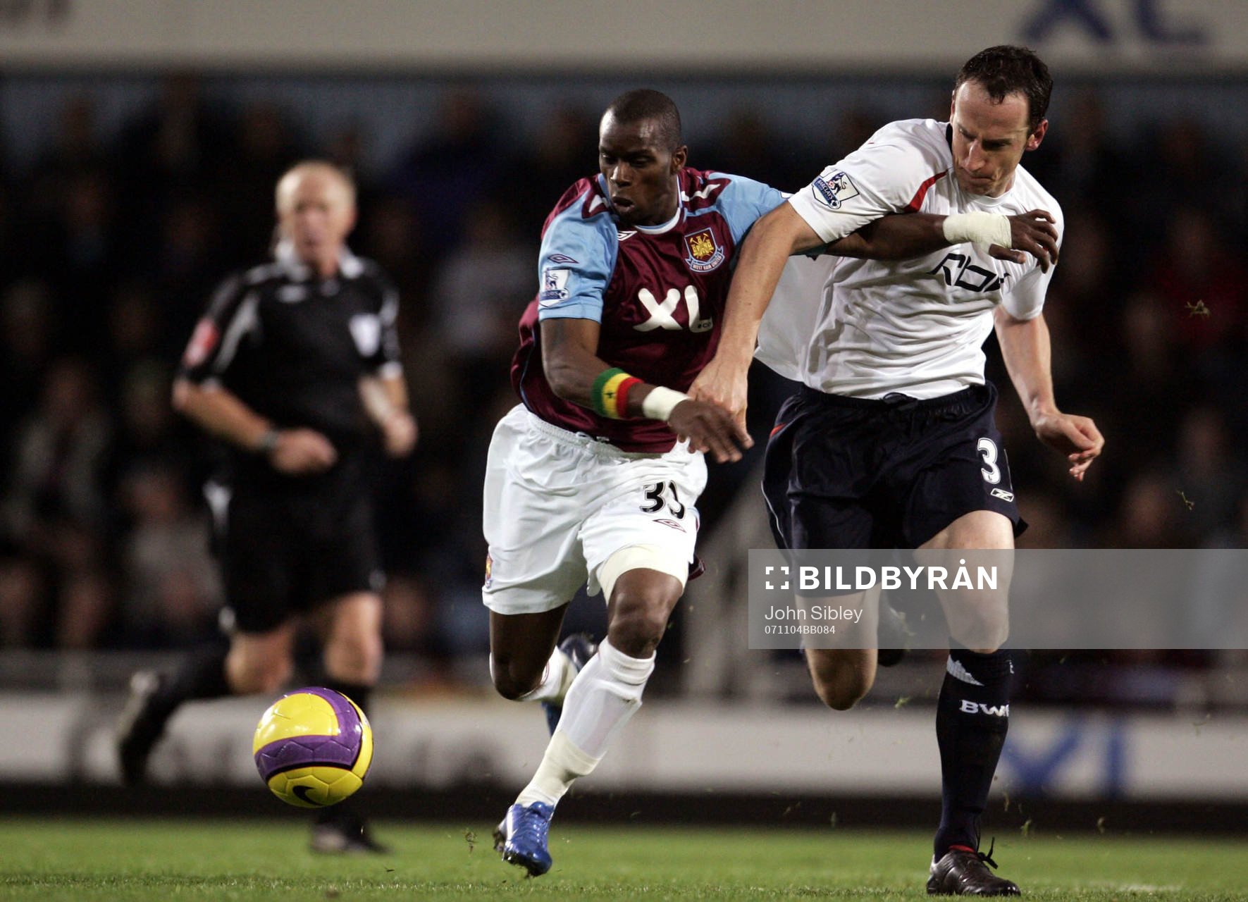 Henri Camara,  West Ham och Andrew O'Brien, Bolton