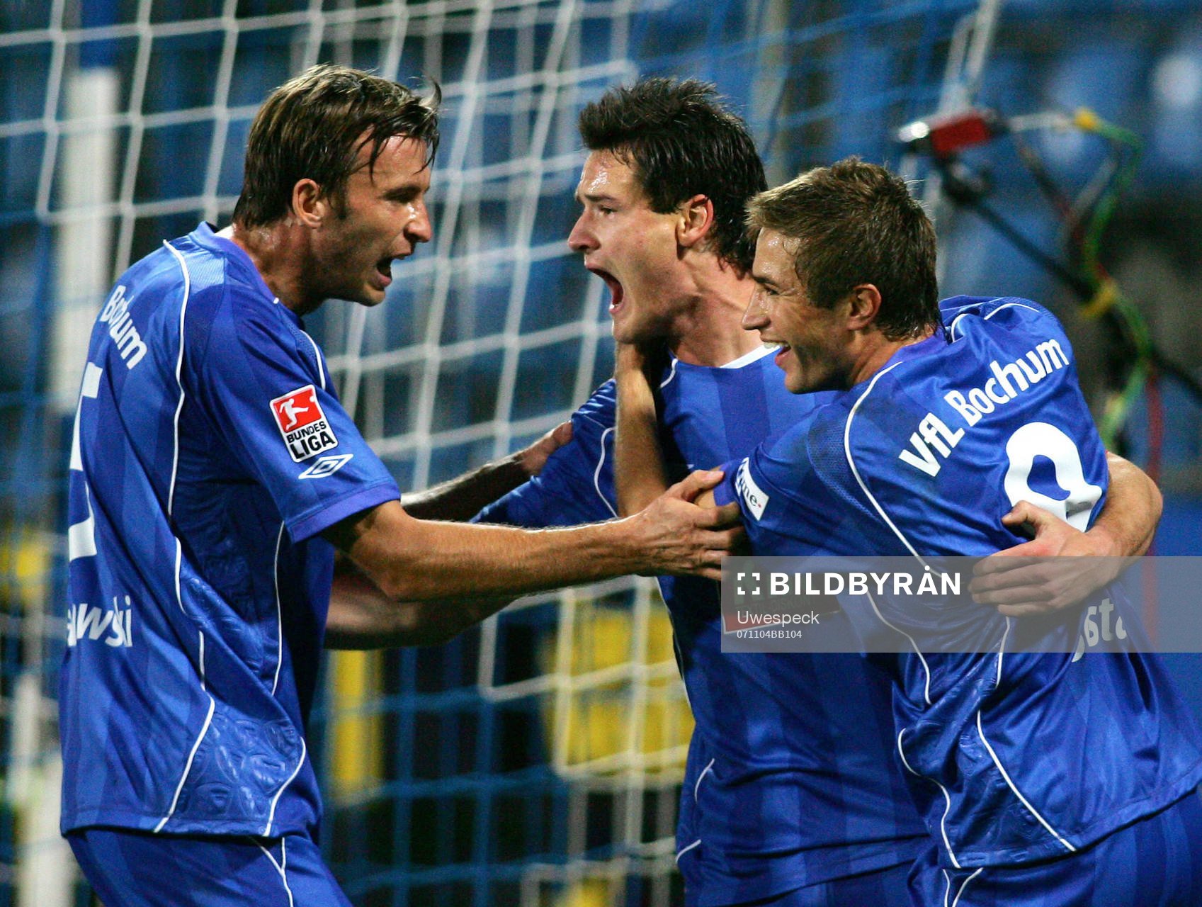   Jubel efter 2-0, Christoph Dabrowski, Marcel Maltritz, Stanislav Sestak, Bochum.