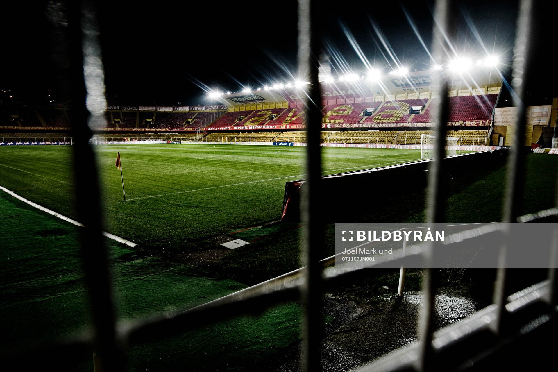 Ali Sami Yen Stadium, Galatasarays hemmaarena. Stadion,