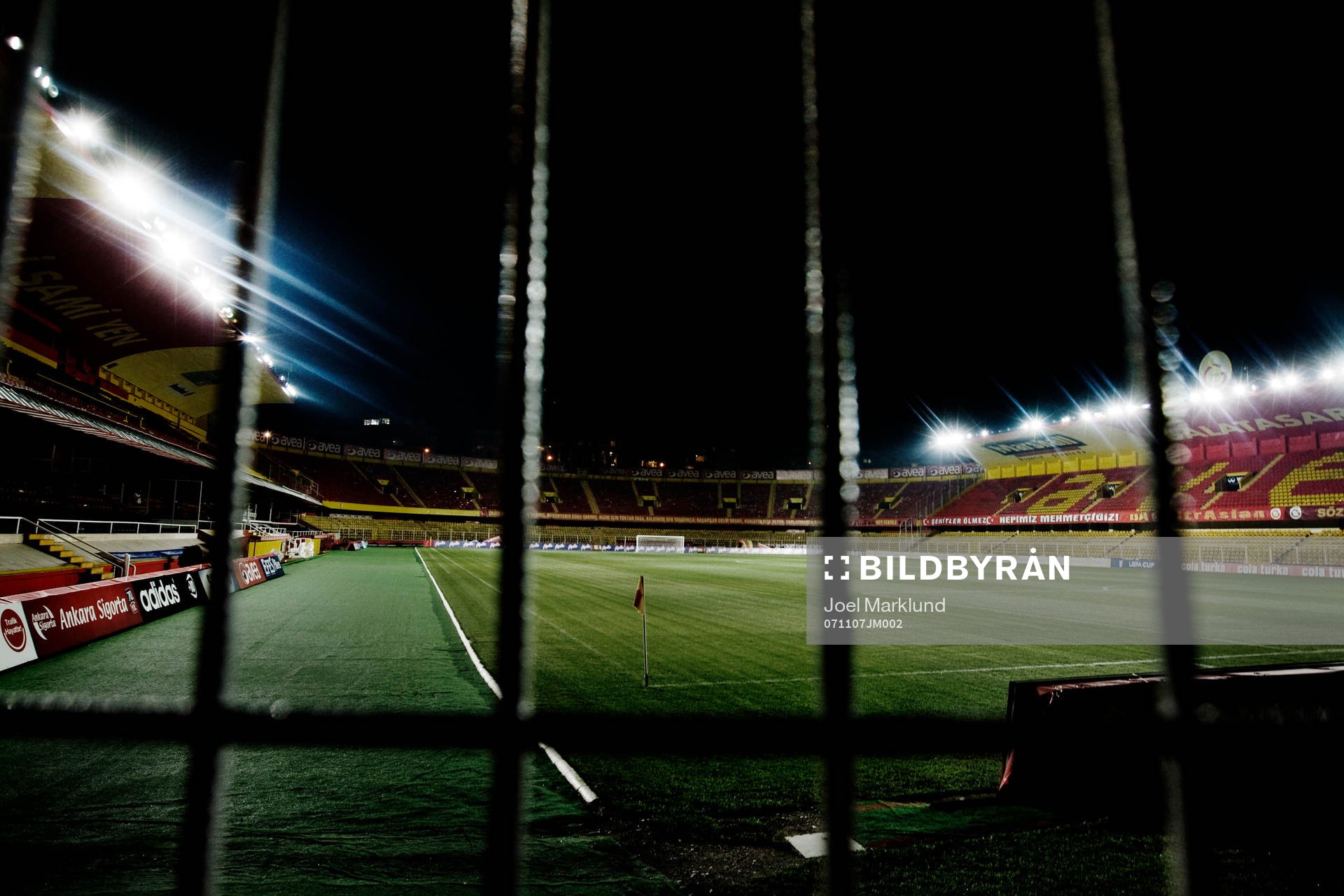 Ali Sami Yen Stadium, Galatasarays hemmaarena. Stadion,