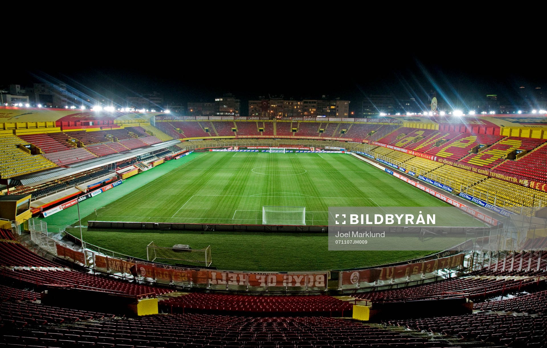 Ali Sami Yen Stadium, Galatasarays hemmaarena. Arena,