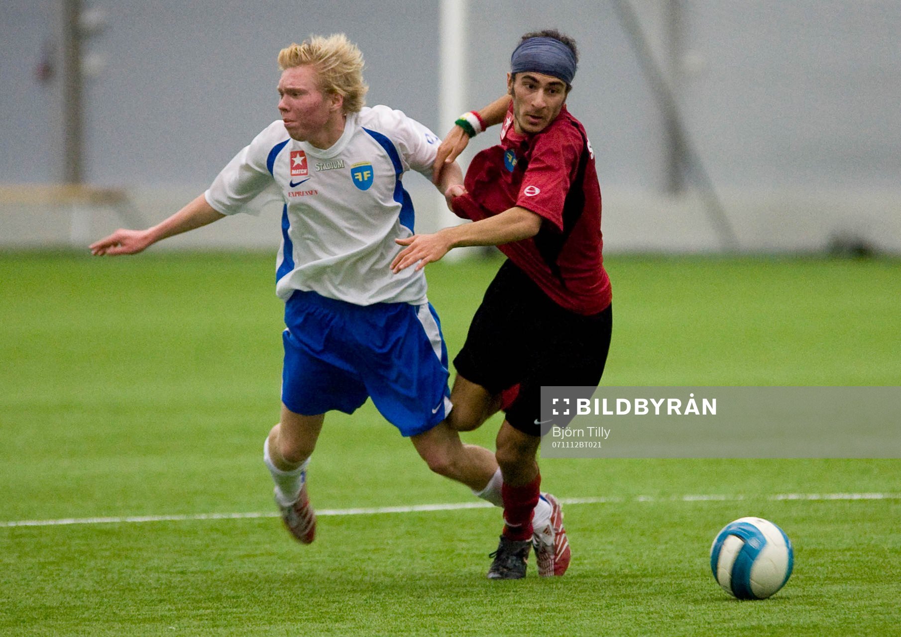 Fredrik Wennerbro, vita och Marvan Suliimani, röda