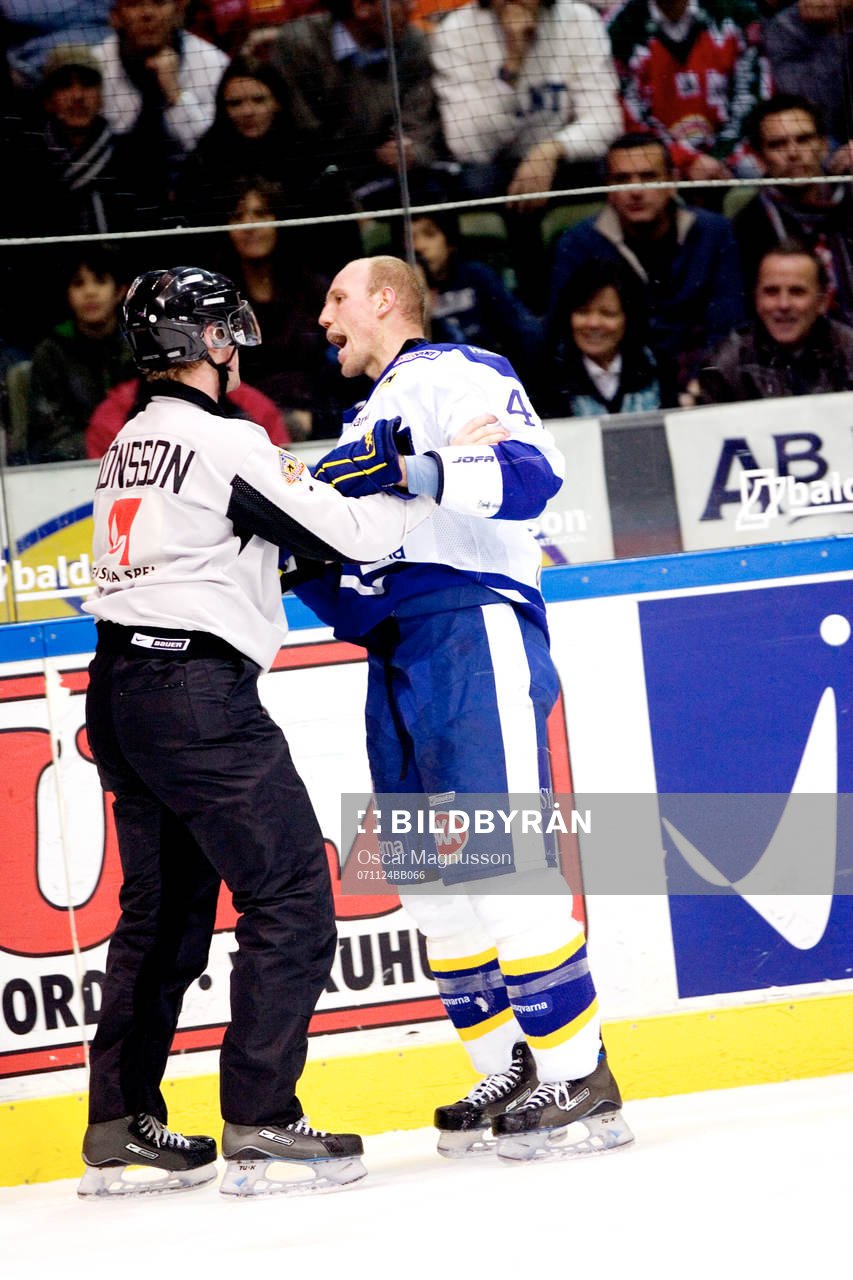 Lance Ward, HV71