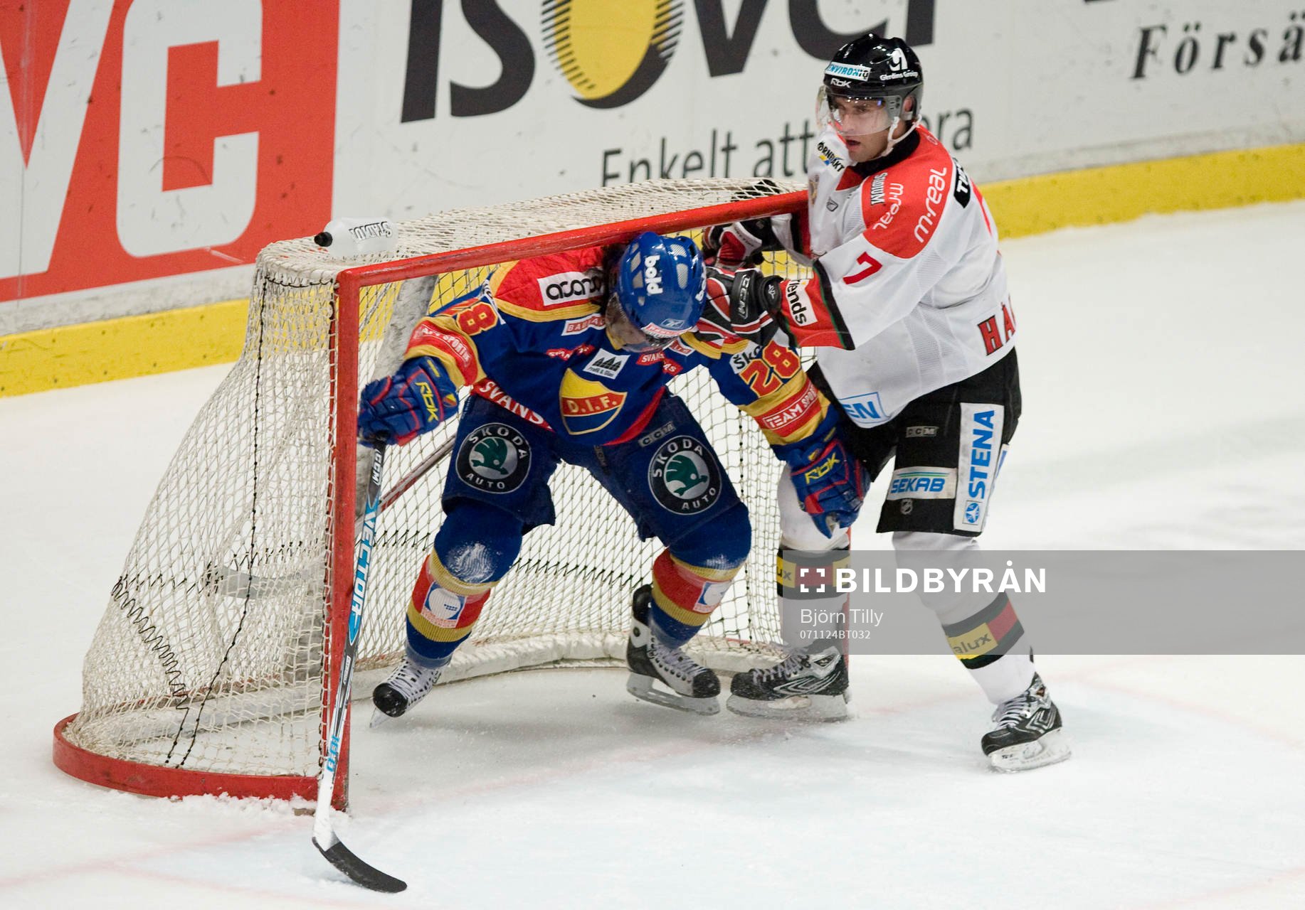 Carl Gustafsson, Djurgården, och Per Hållberg, MODO